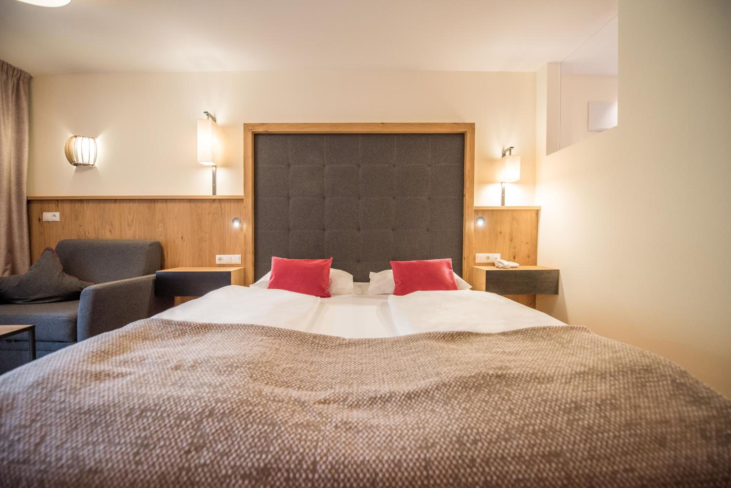 Superior Double Room with Balcony photo 1