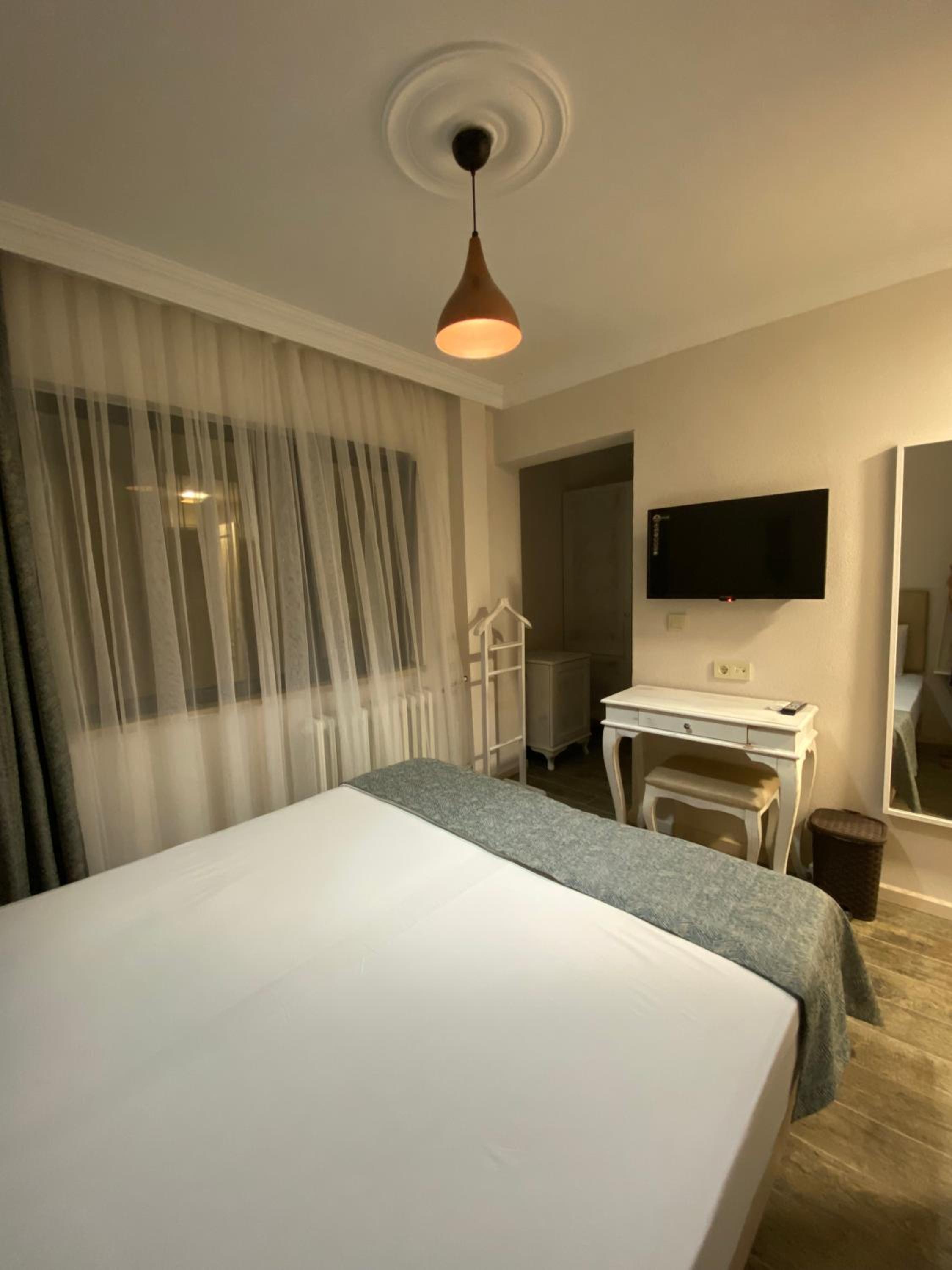 Standard Twin Room photo 3