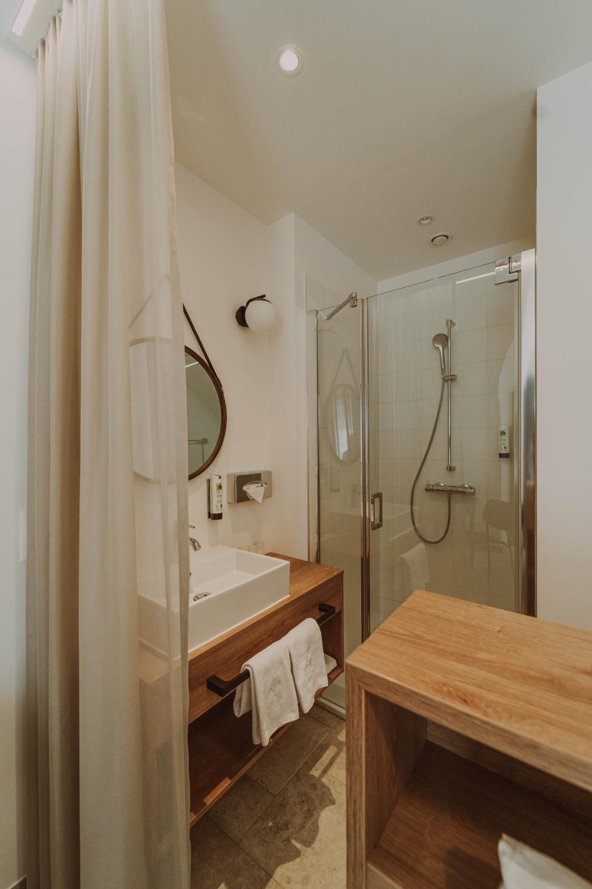 Superior Double Room - Photo 2