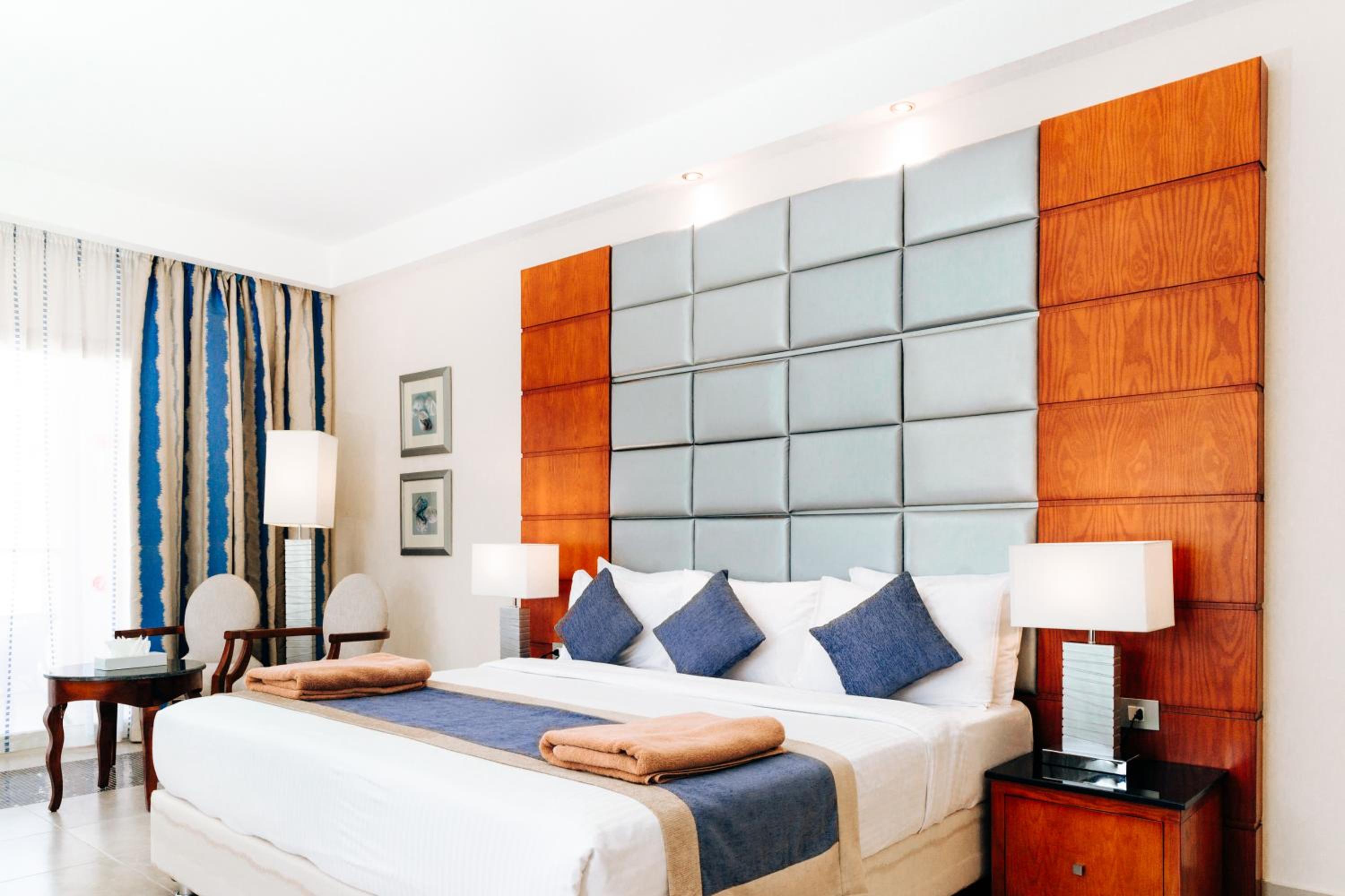 Premium Executive Suite
