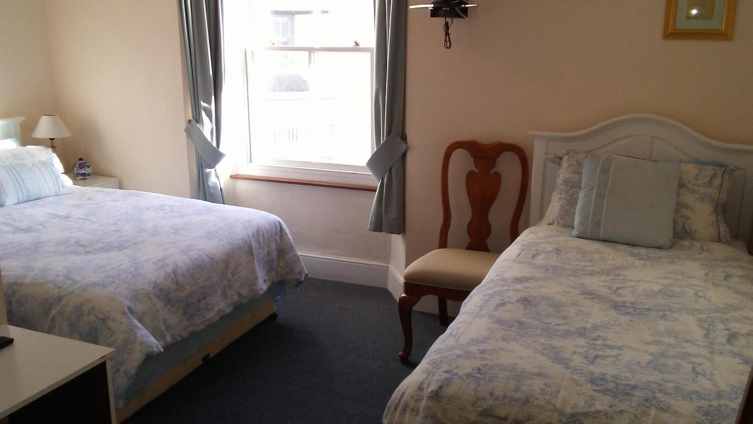 Standard Double Room photo 3