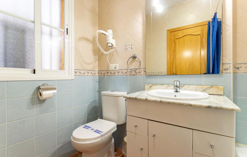 1-Bedroom Apartment photo 2