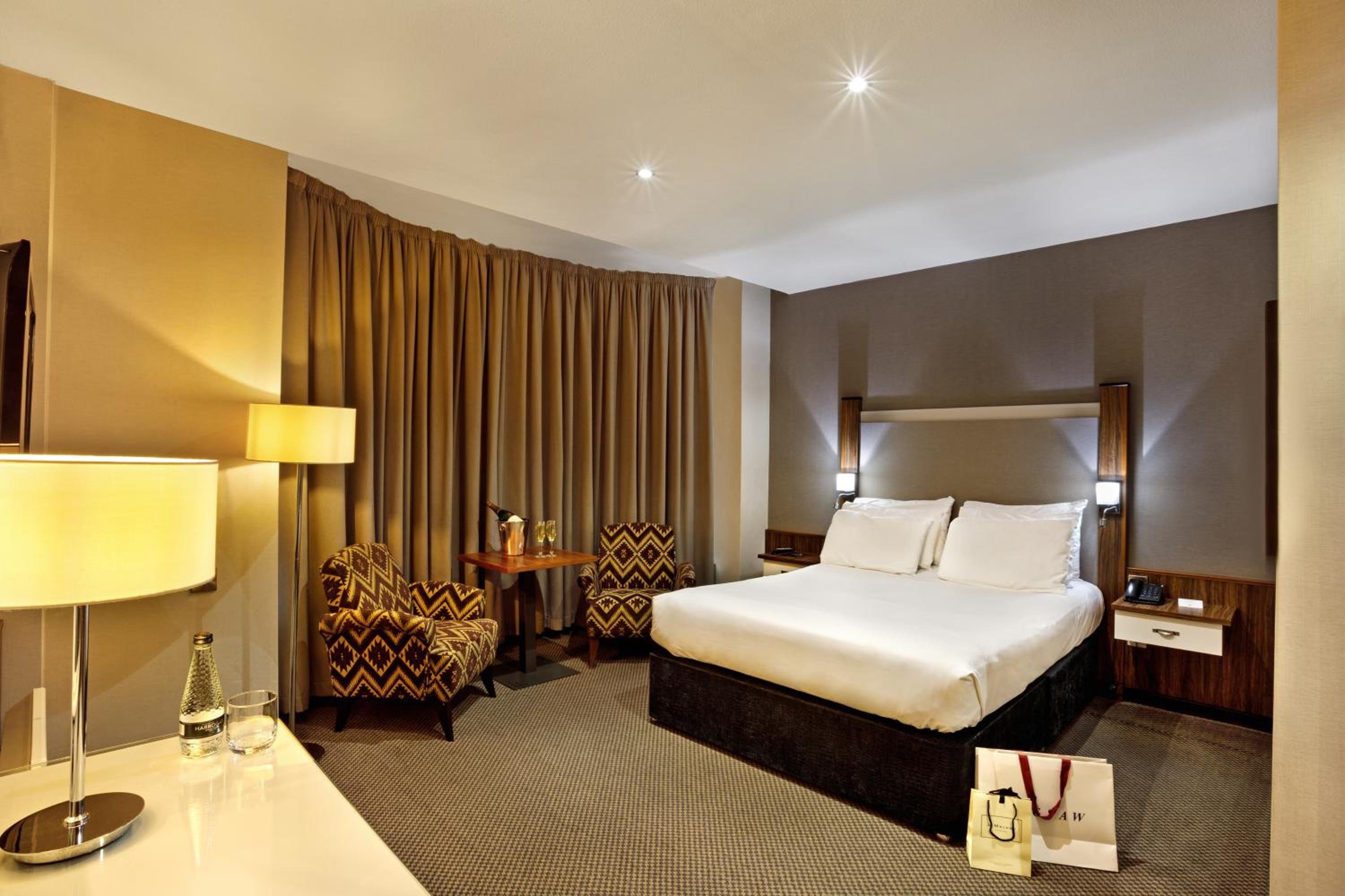 Superior Double Room - Non Smoking - Photo 2