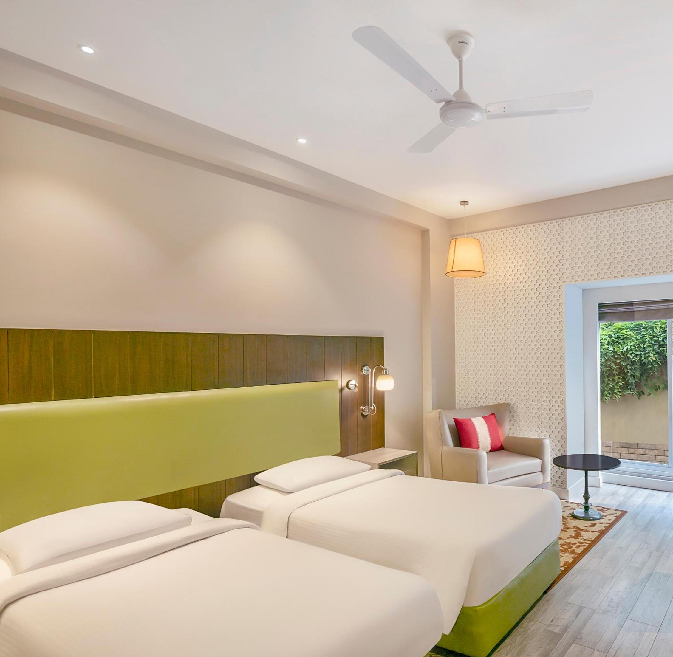 Superior Room - Photo 12