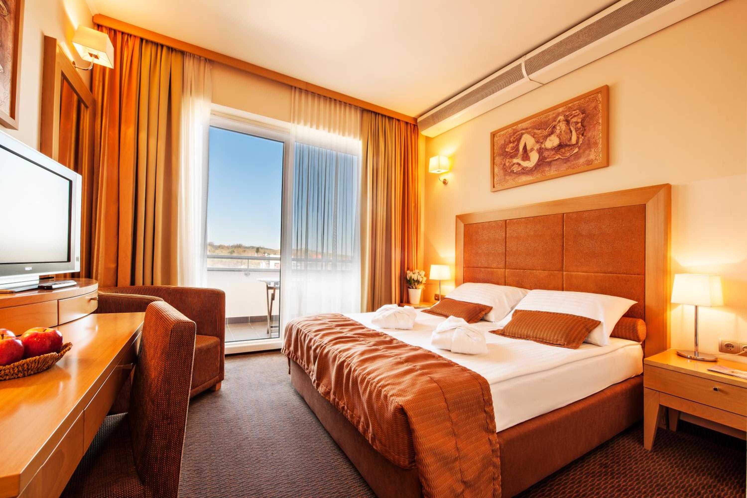 Economy Single Room
