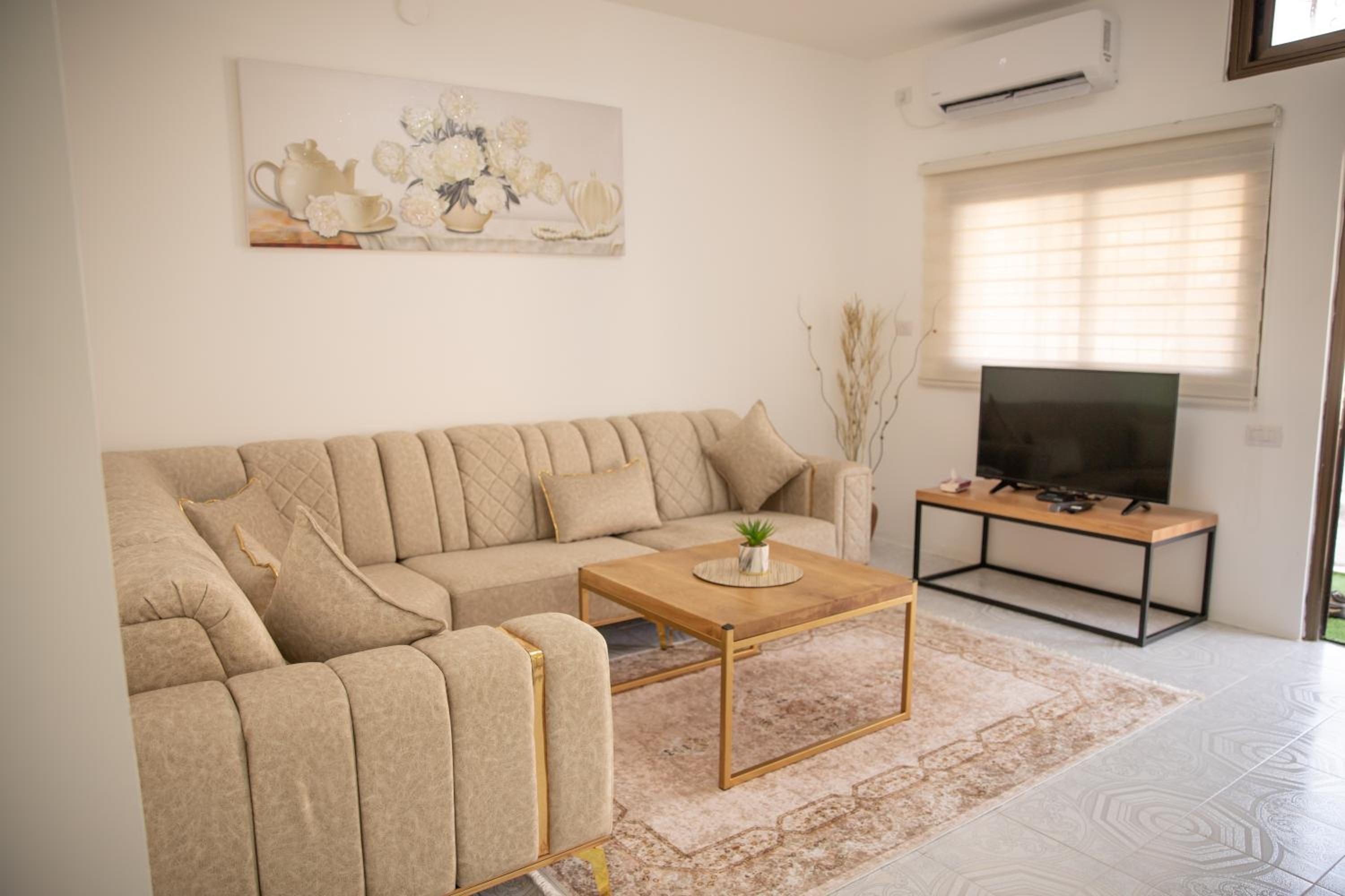 Two-Bedroom Apartment - Photo 25