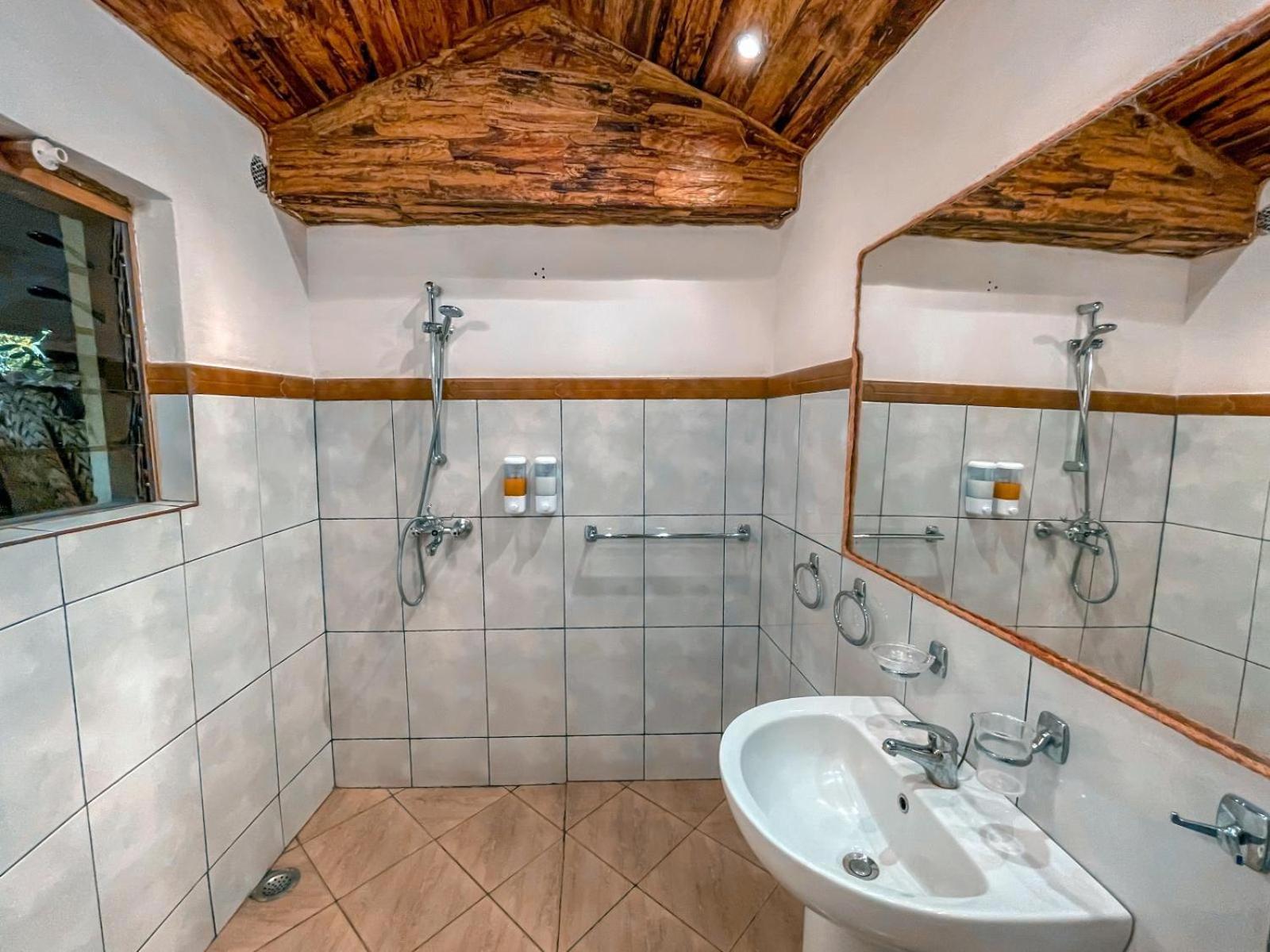 Standard Bungalow - Photo 2