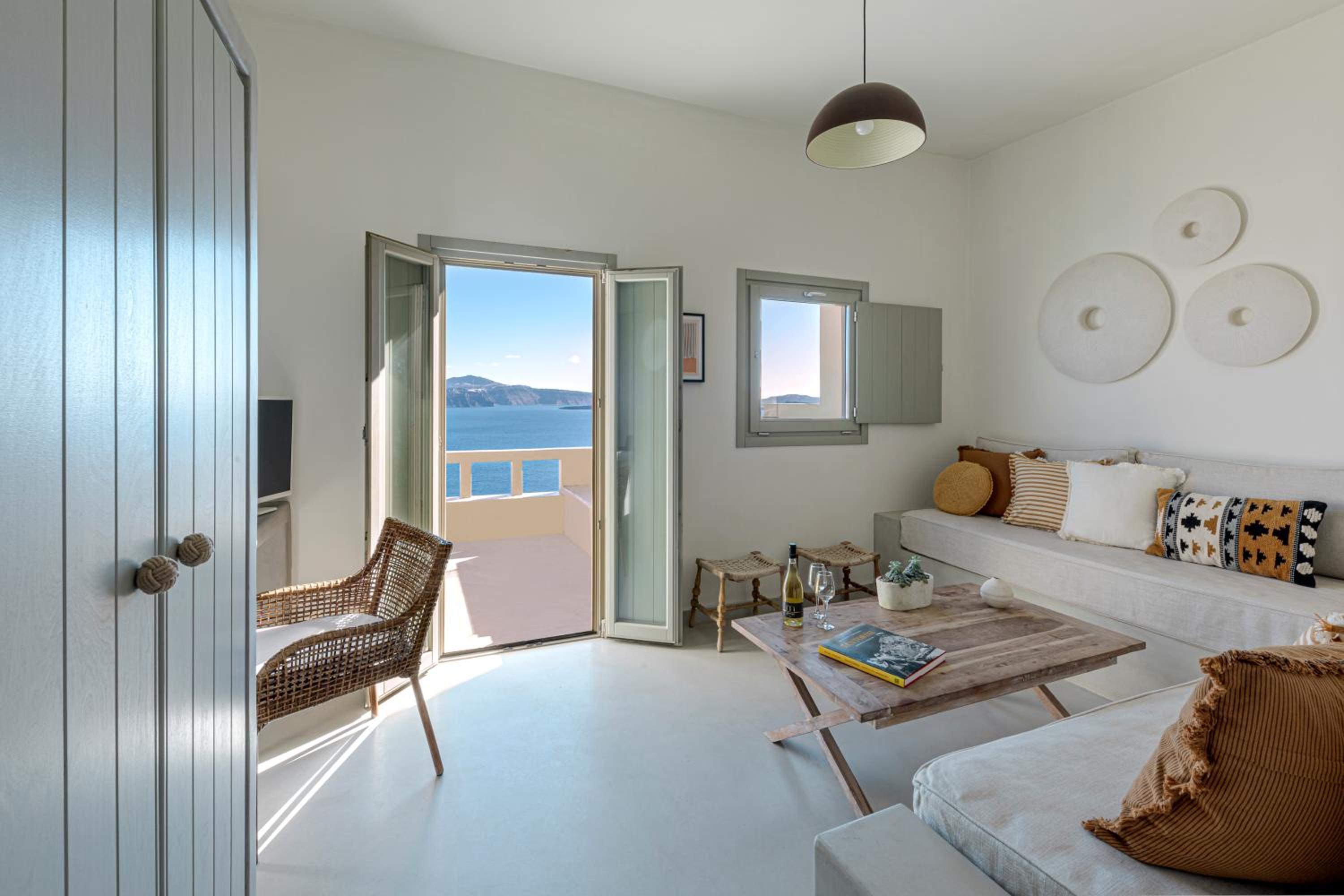 Villa with Caldera View (Top Caldera)