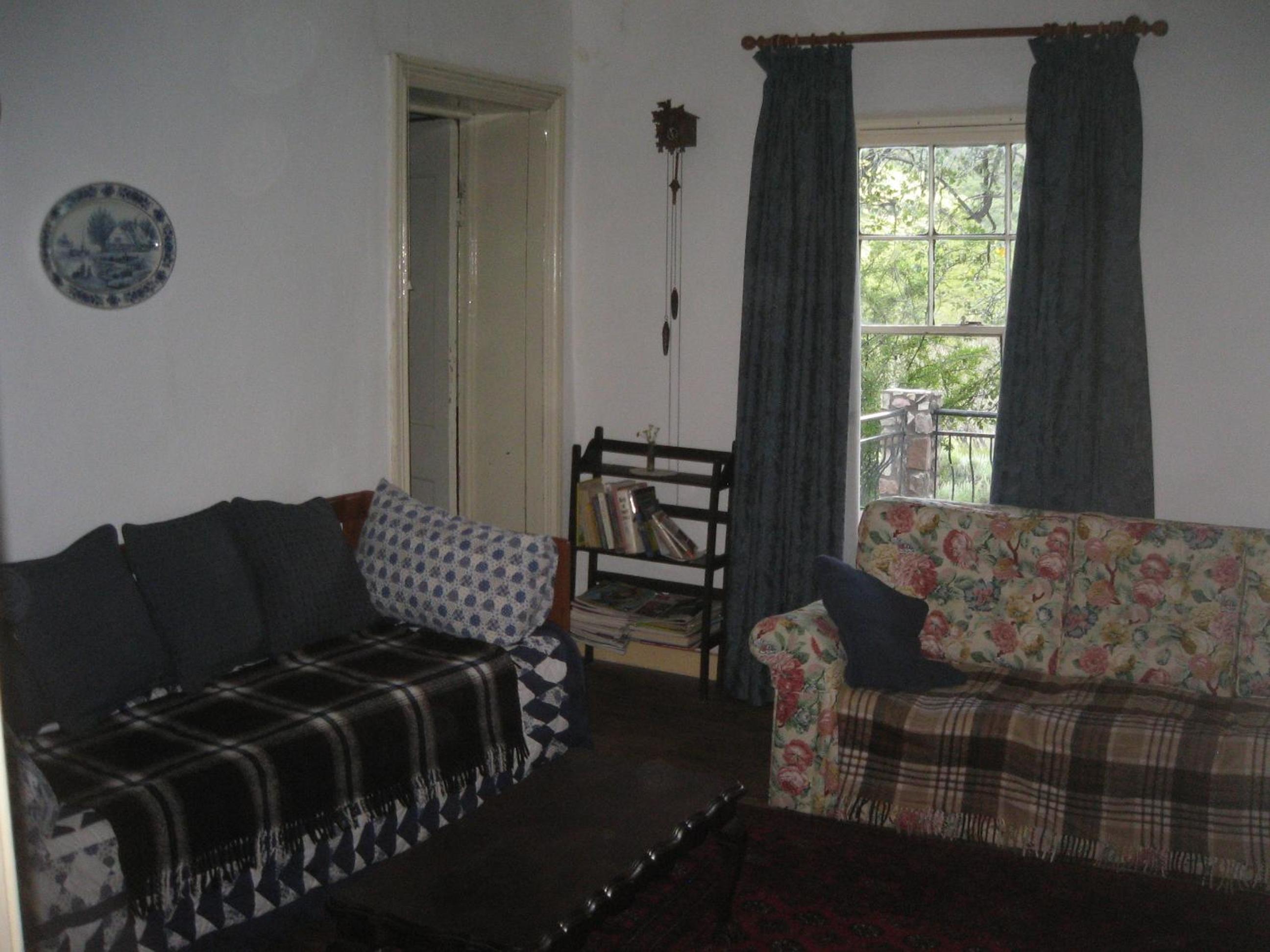 Four-Bedroom House - Photo 1