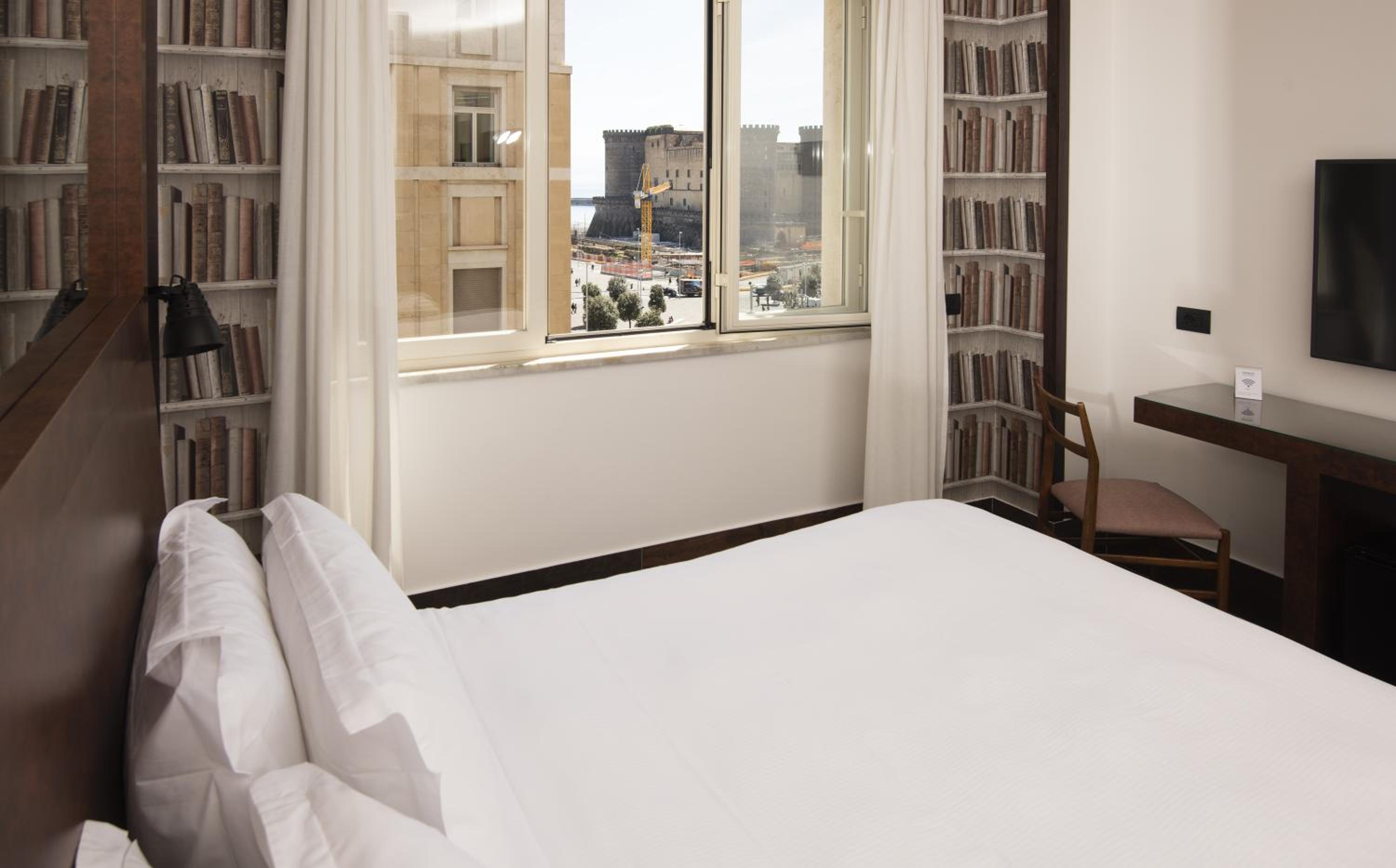 King Room with Spa Bath