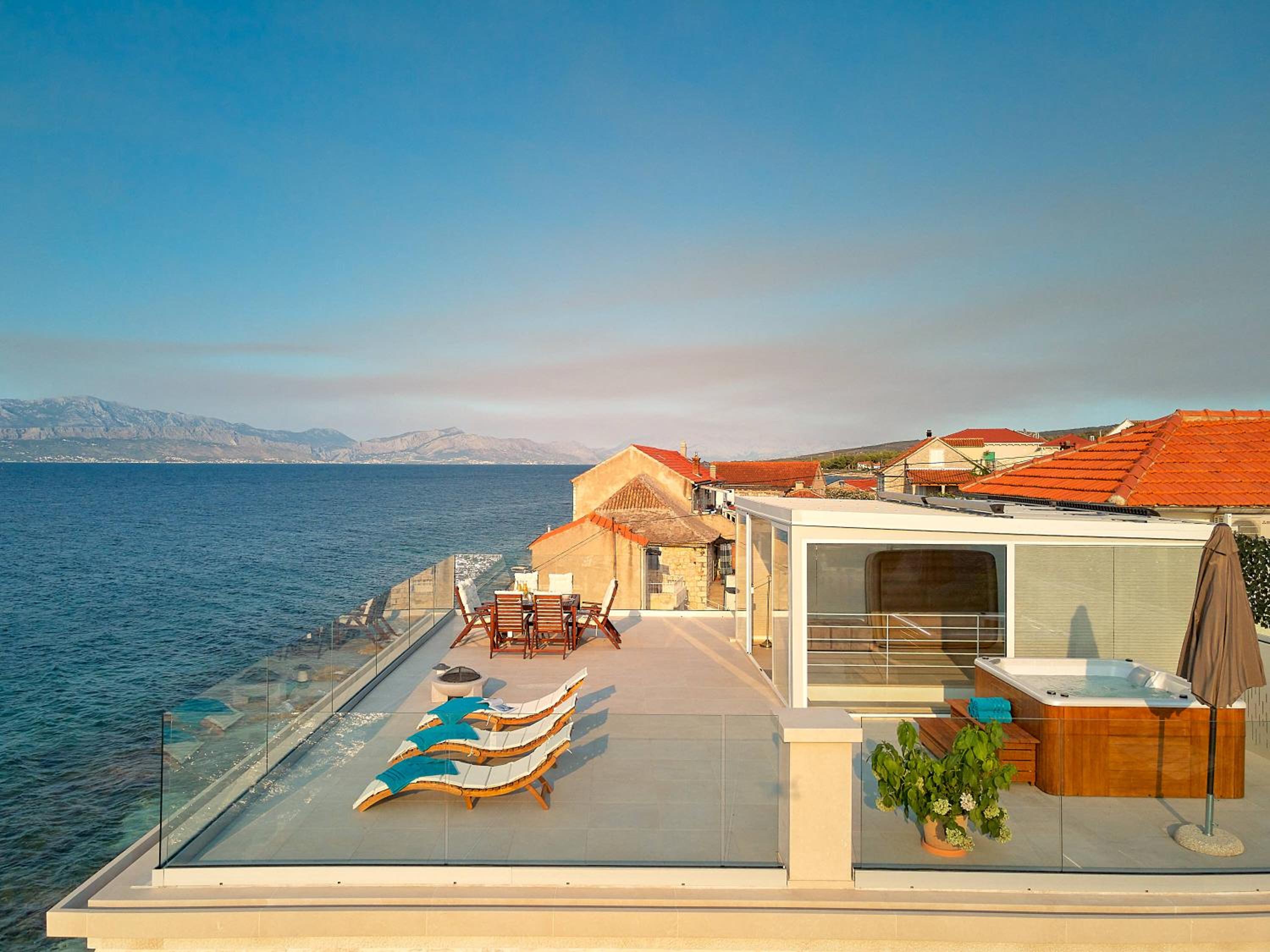 Three-Bedroom Villa photo 1