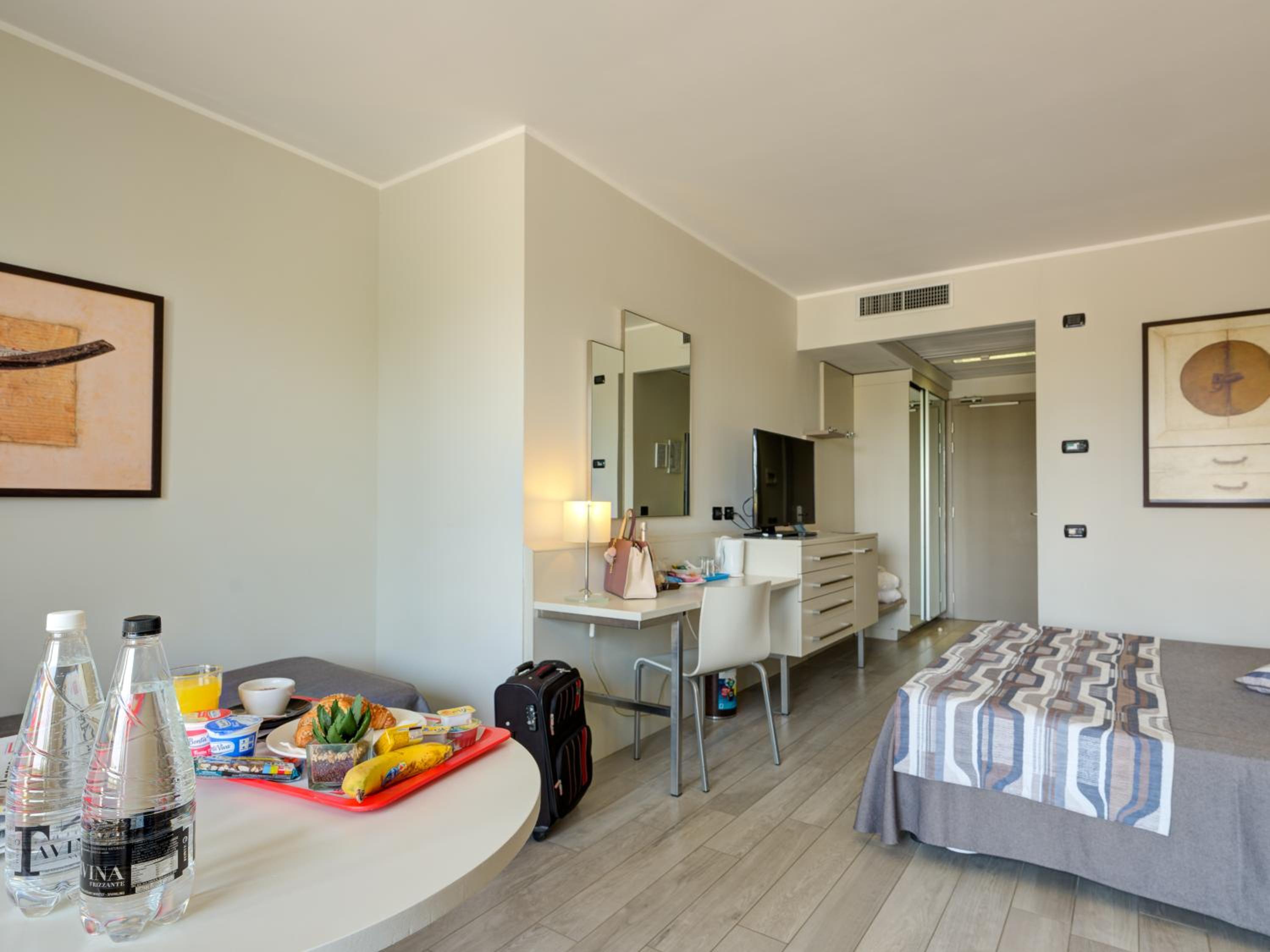 Quintuple Room - Photo 6