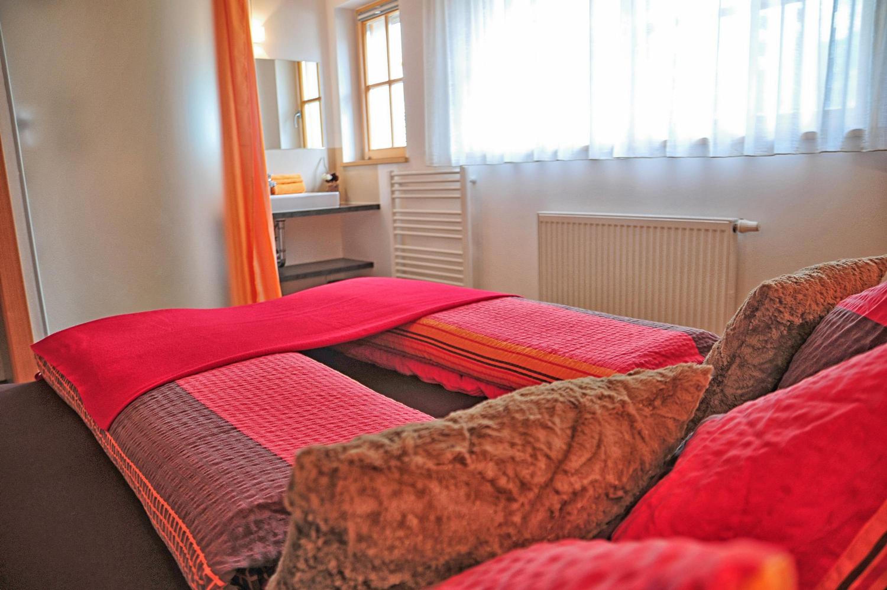 Two-Bedroom Deluxe Apartment with Garden View photo 1