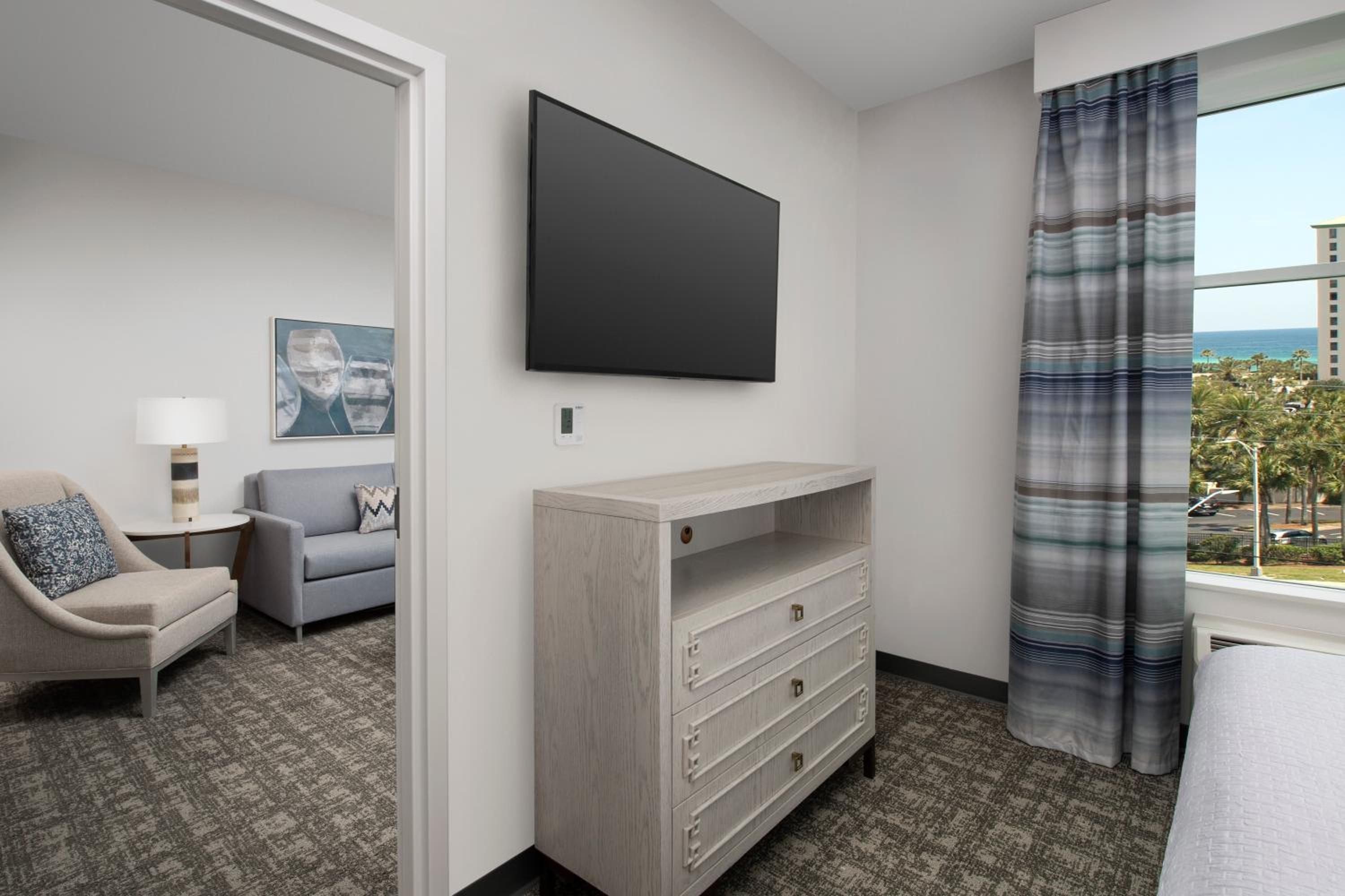 King Suite Partial Gulf View - Photo 10
