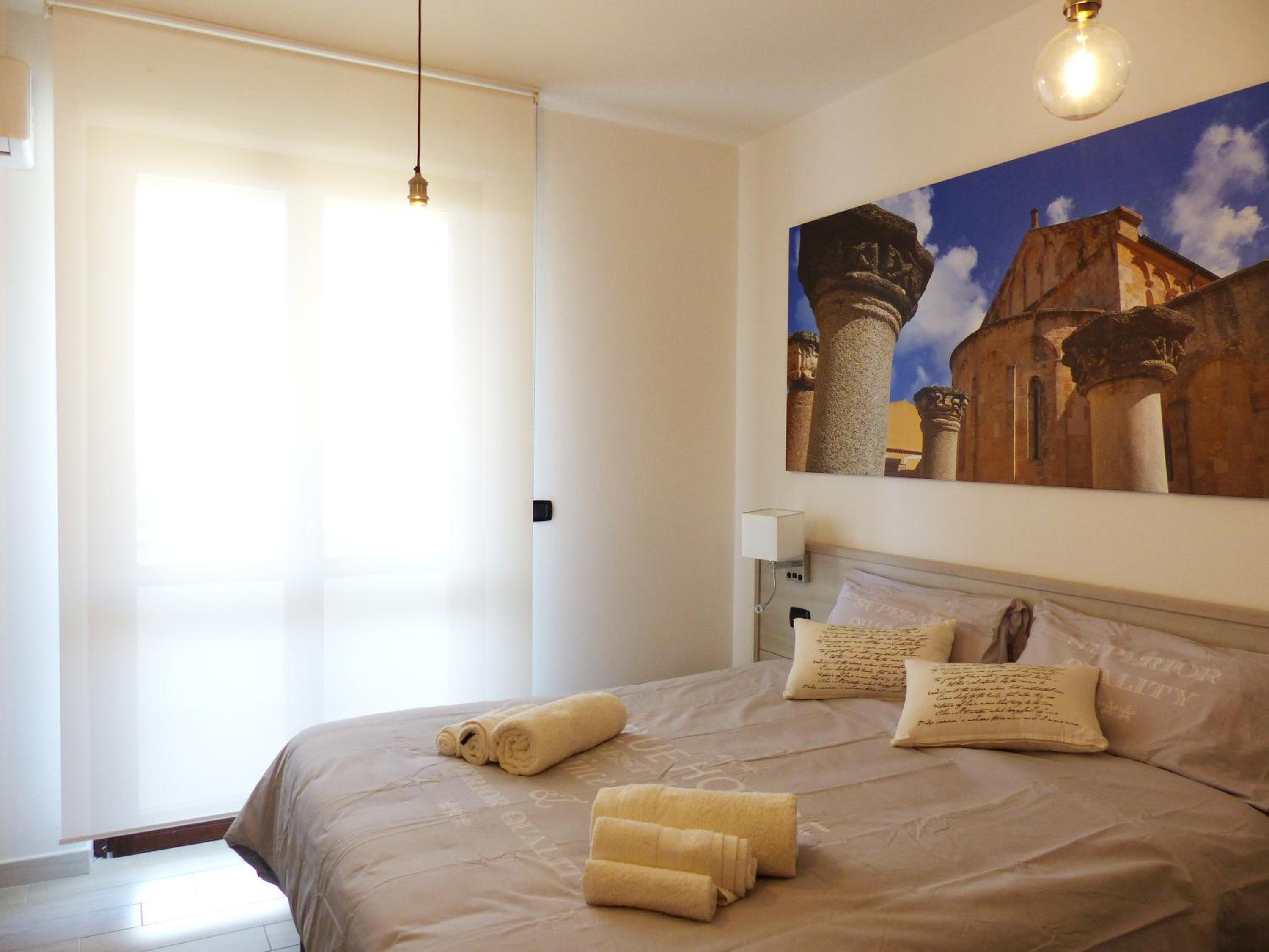 Deluxe Double Room with Balcony photo 1
