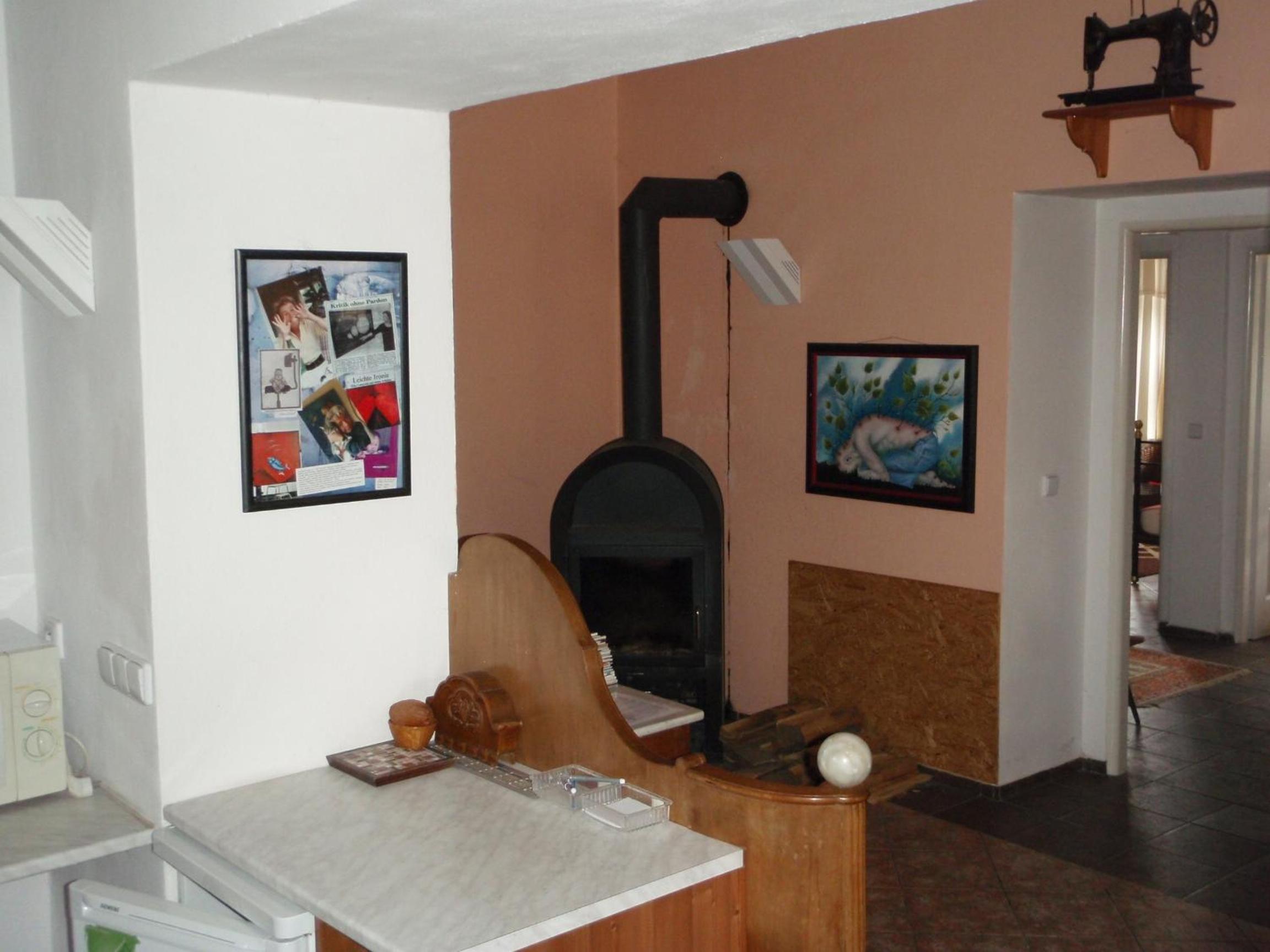 Apartment photo 2