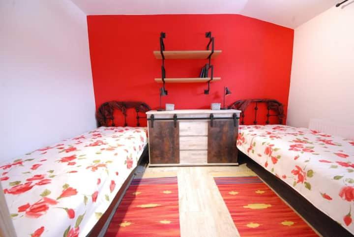 Three-Bedroom Villa - Photo 43