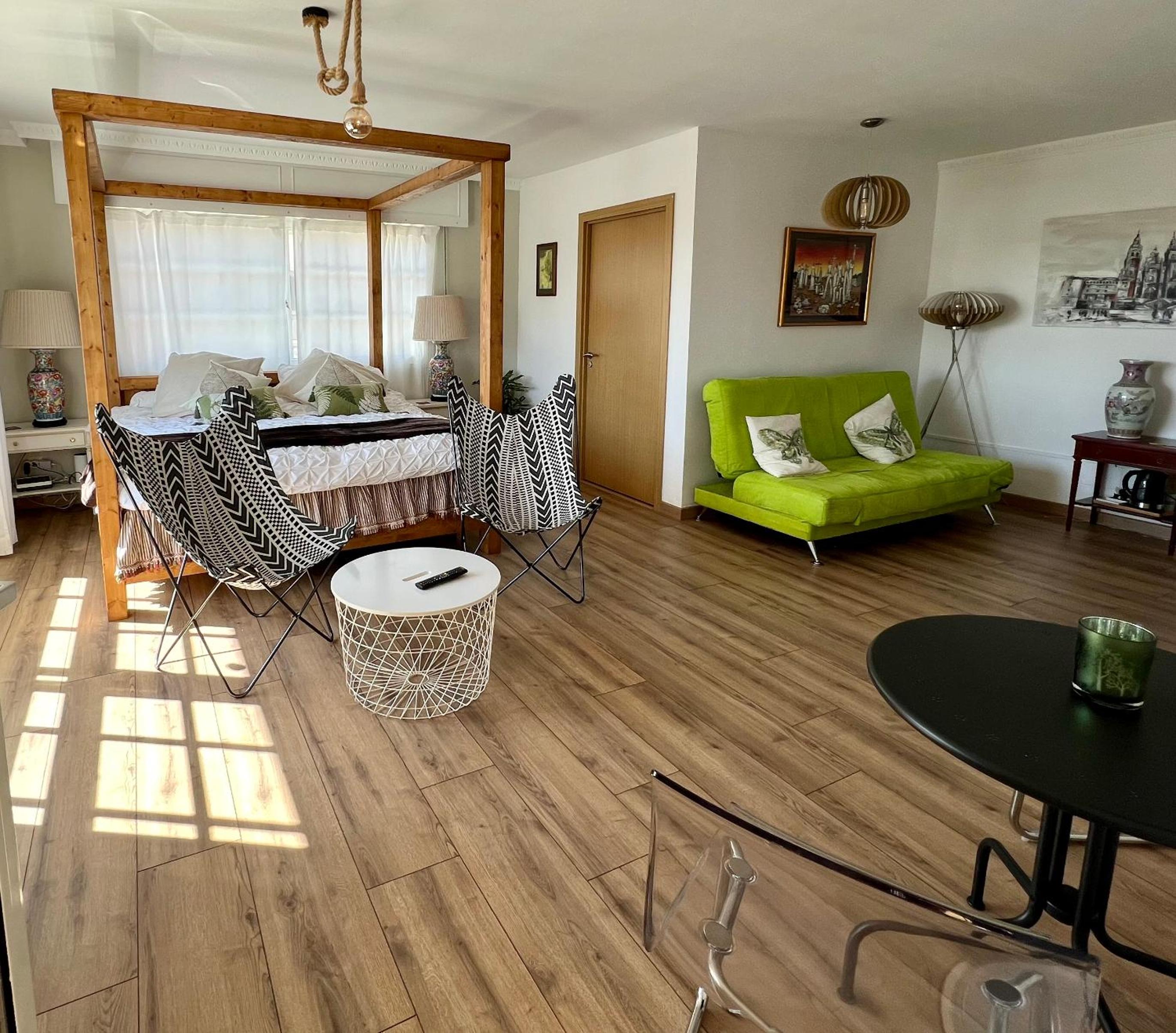 Suite King con Vista a la Piscina