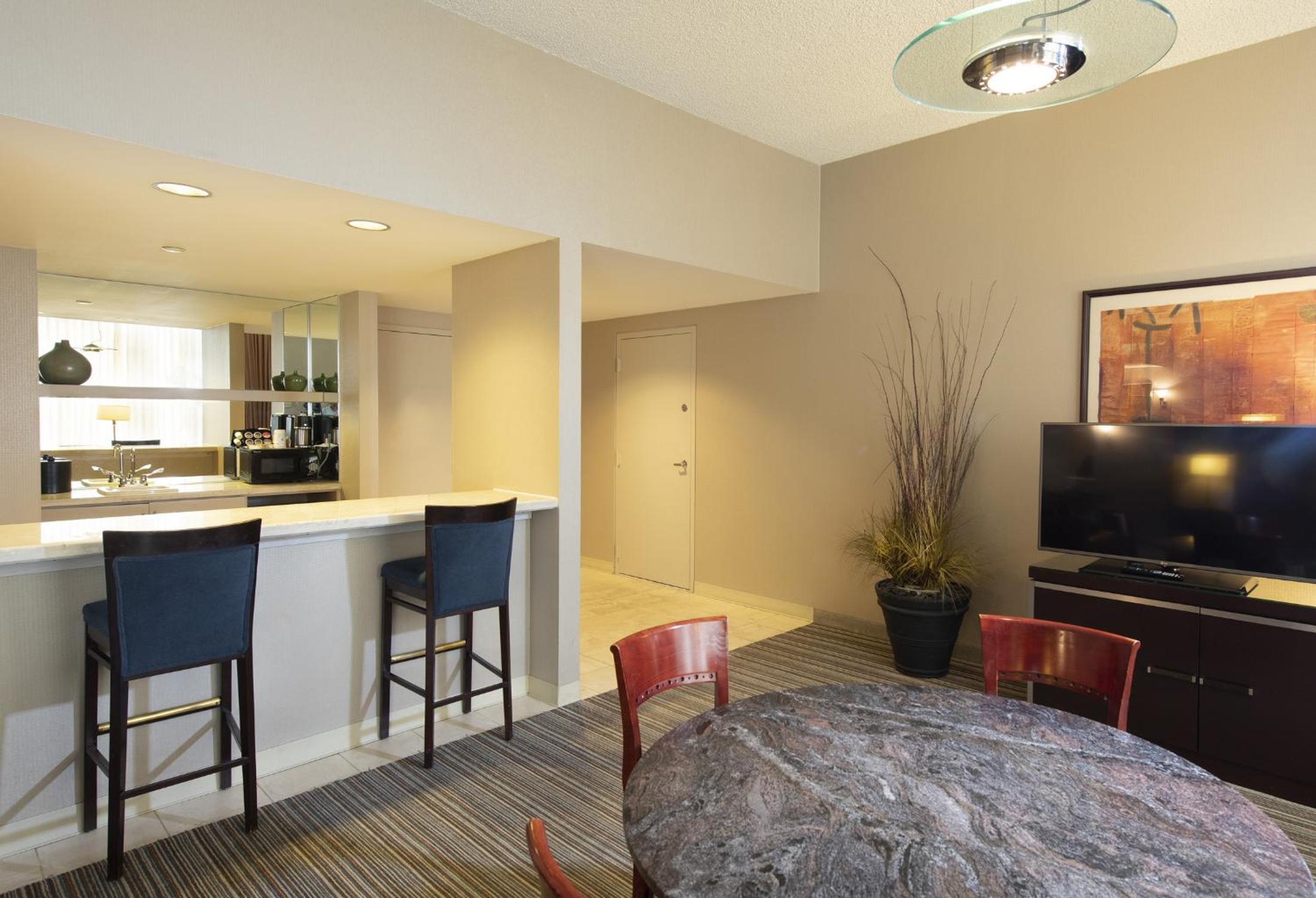 Hospitality Suite photo 3
