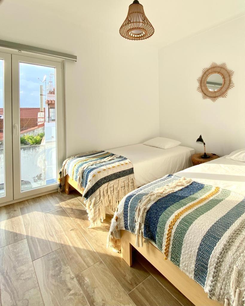 Twin Room with Private Bathroom photo 2