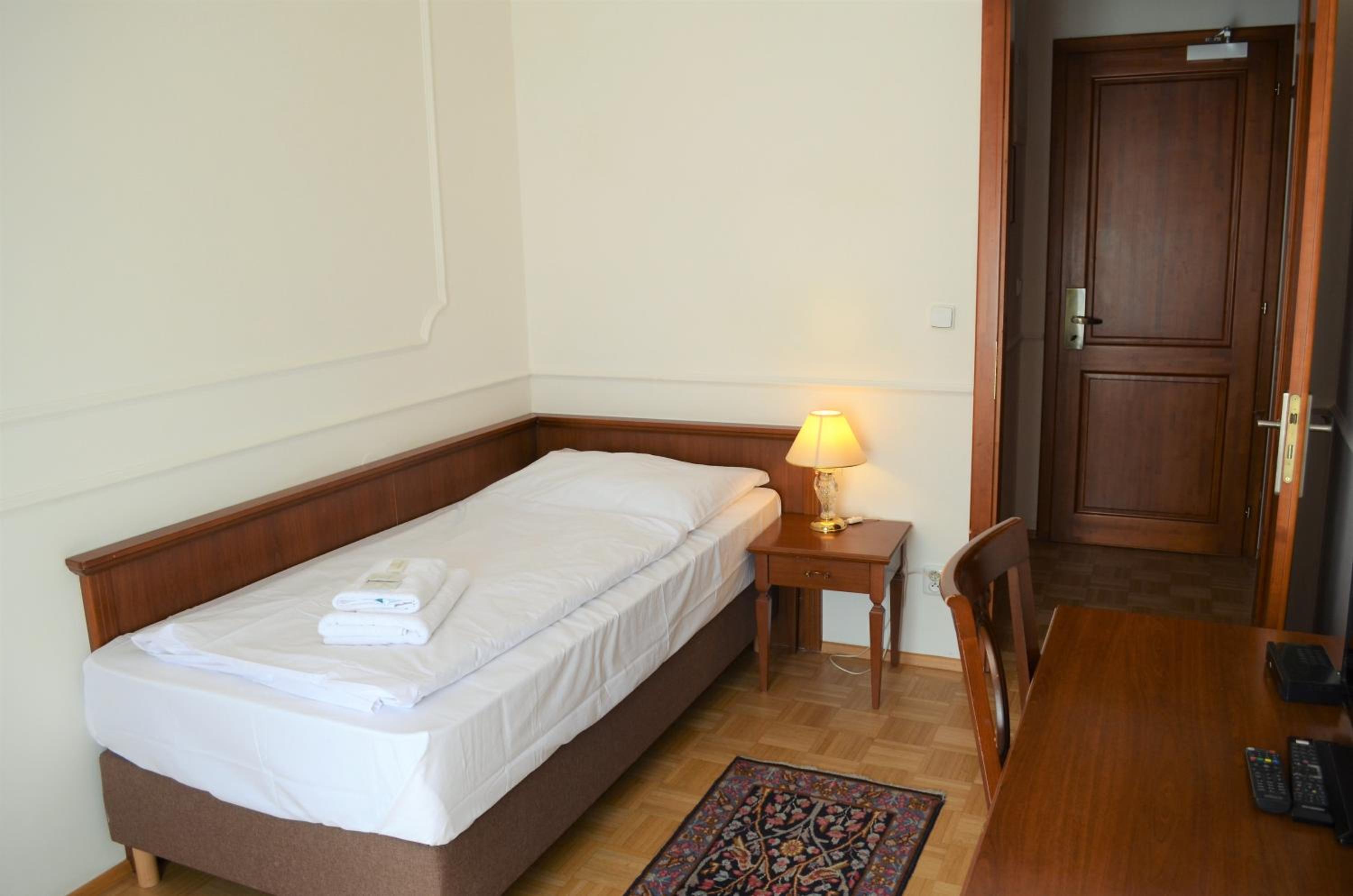 Single Room photo 1