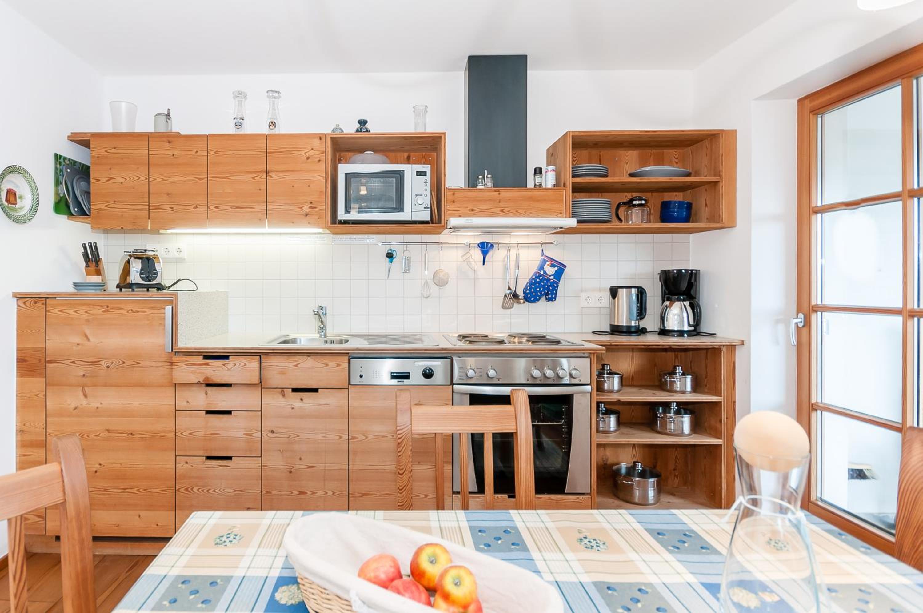 Comfort One-Bedroom Apartment with Terrace