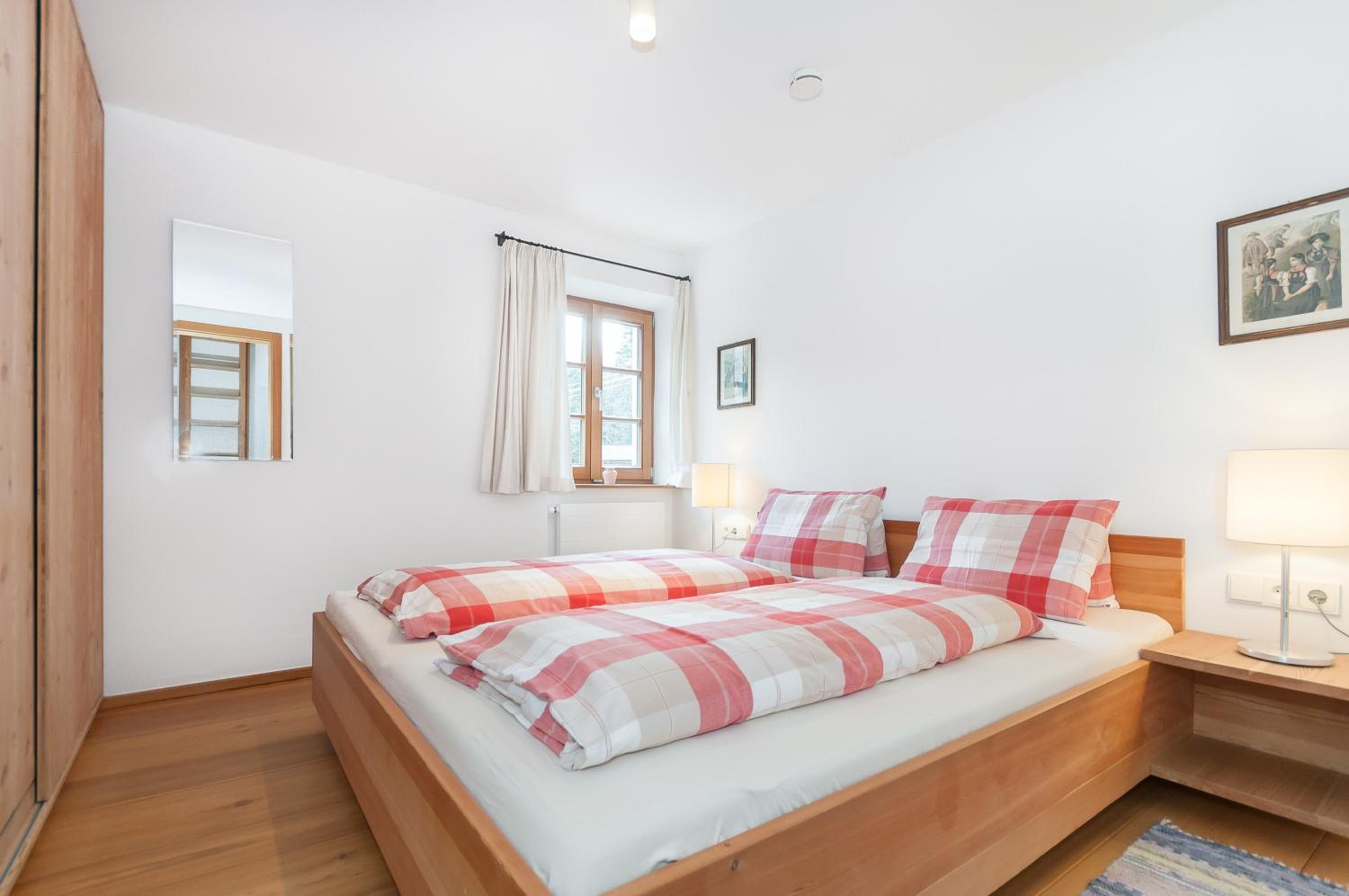 One-Bedroom Apartment with Balcony