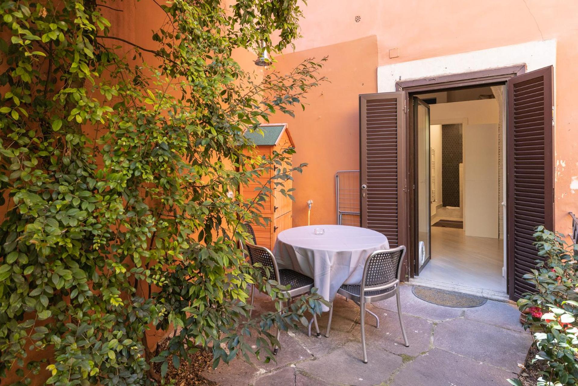 Studio with Garden View photo 2