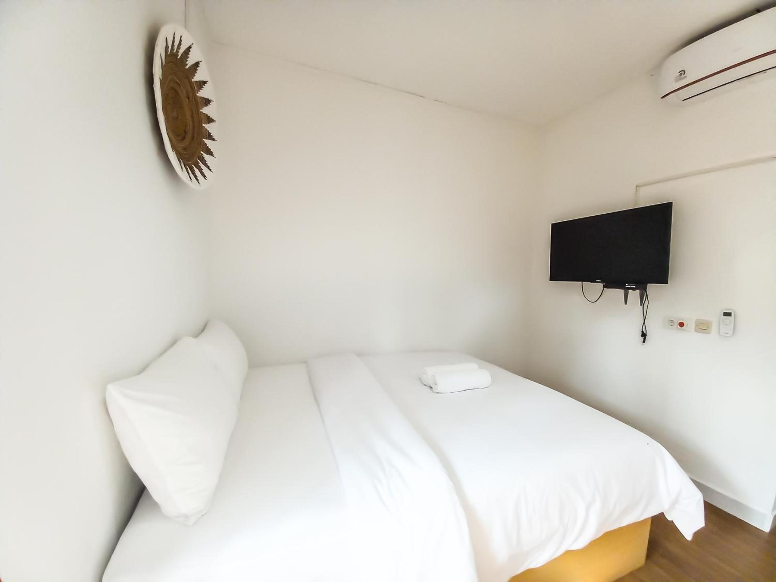 Double Room with Terrace - Photo 10
