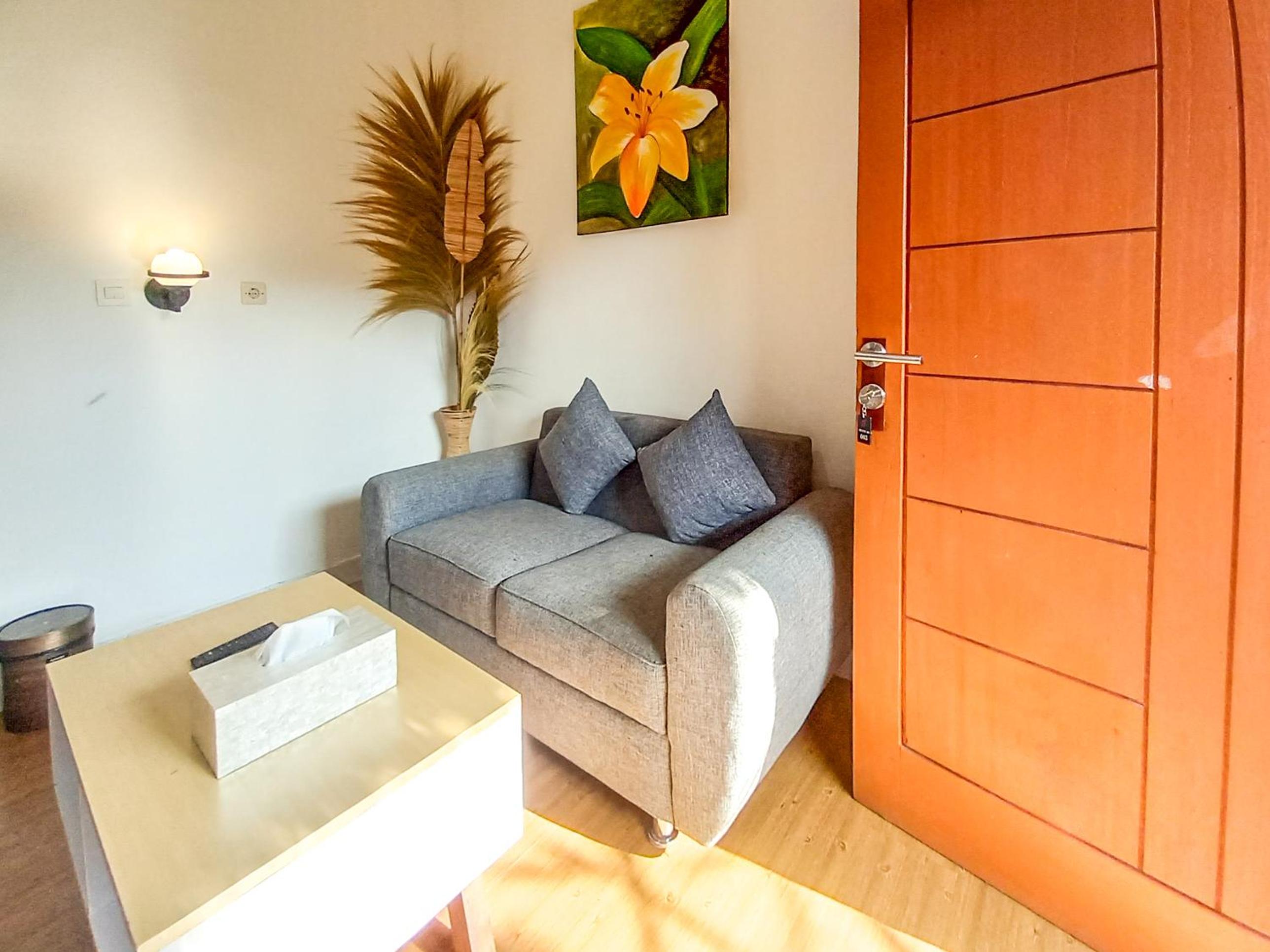 Double Room with Terrace - Photo 3