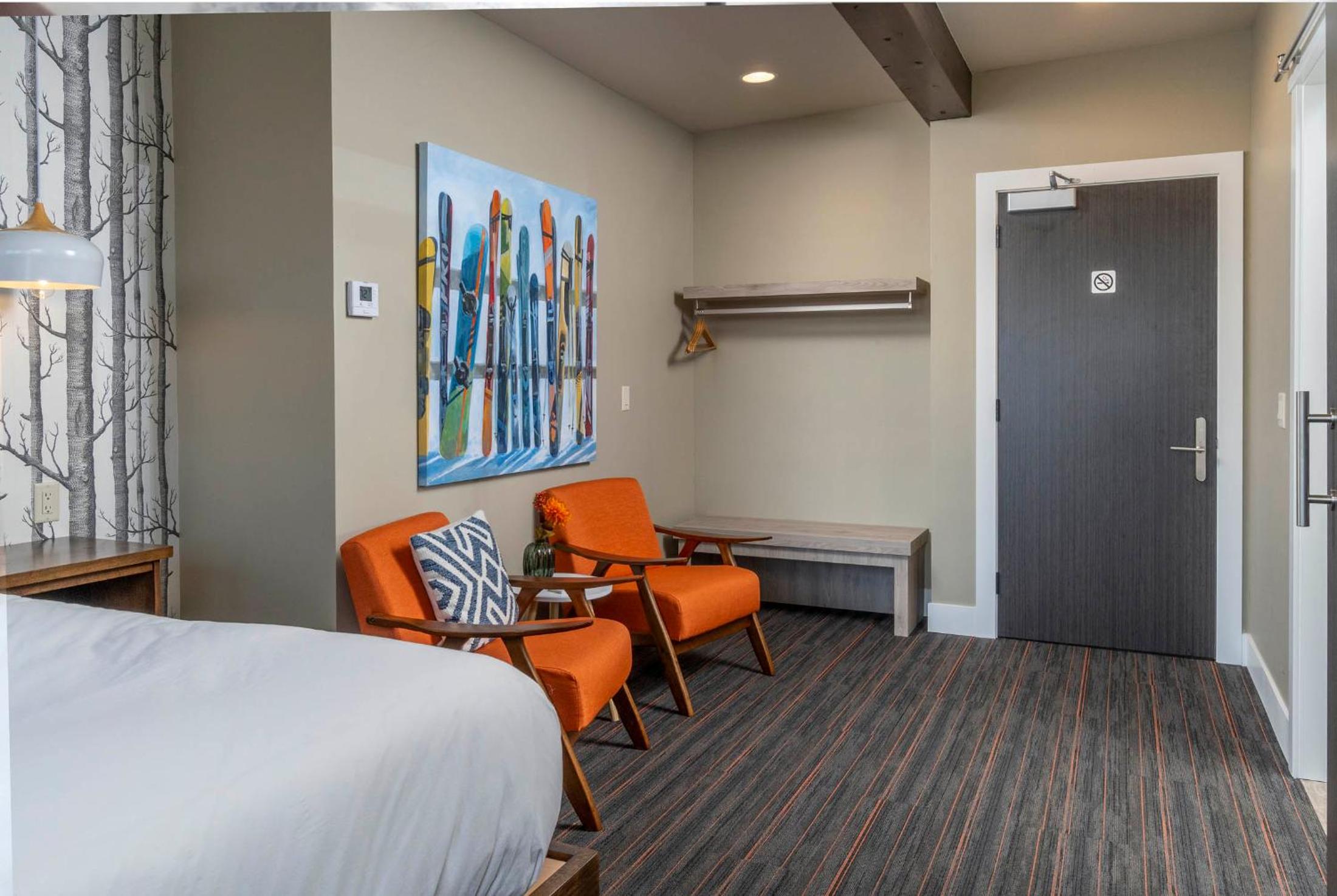 King Room with Balcony photo 2