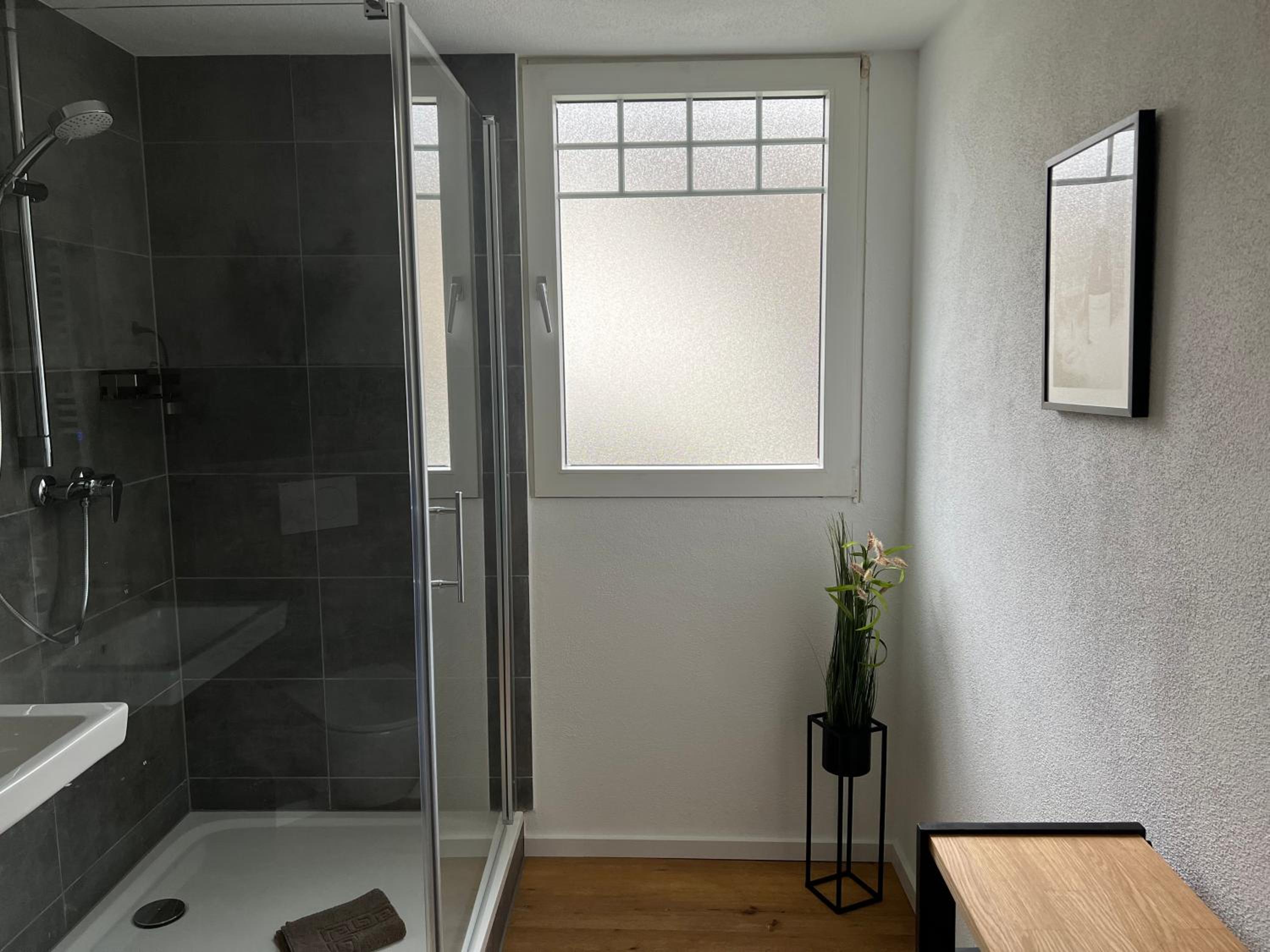 Two-Bedroom Apartment - Photo 6