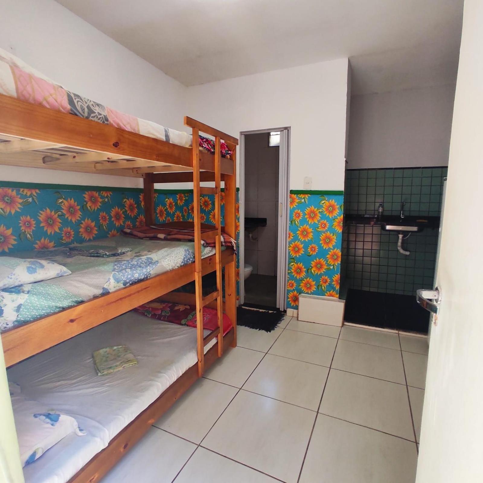 Triple Room with Bathroom - Photo 4