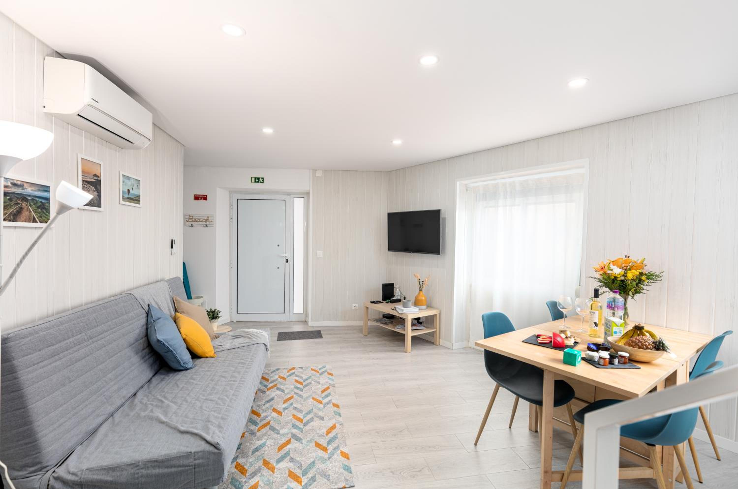 Two-Bedroom House photo 2