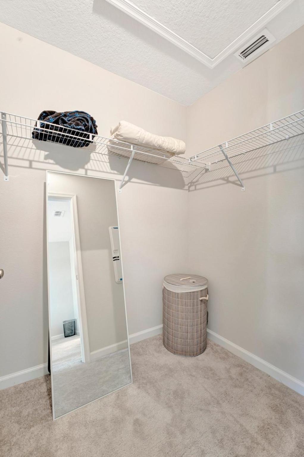 Queen Room - Photo 7