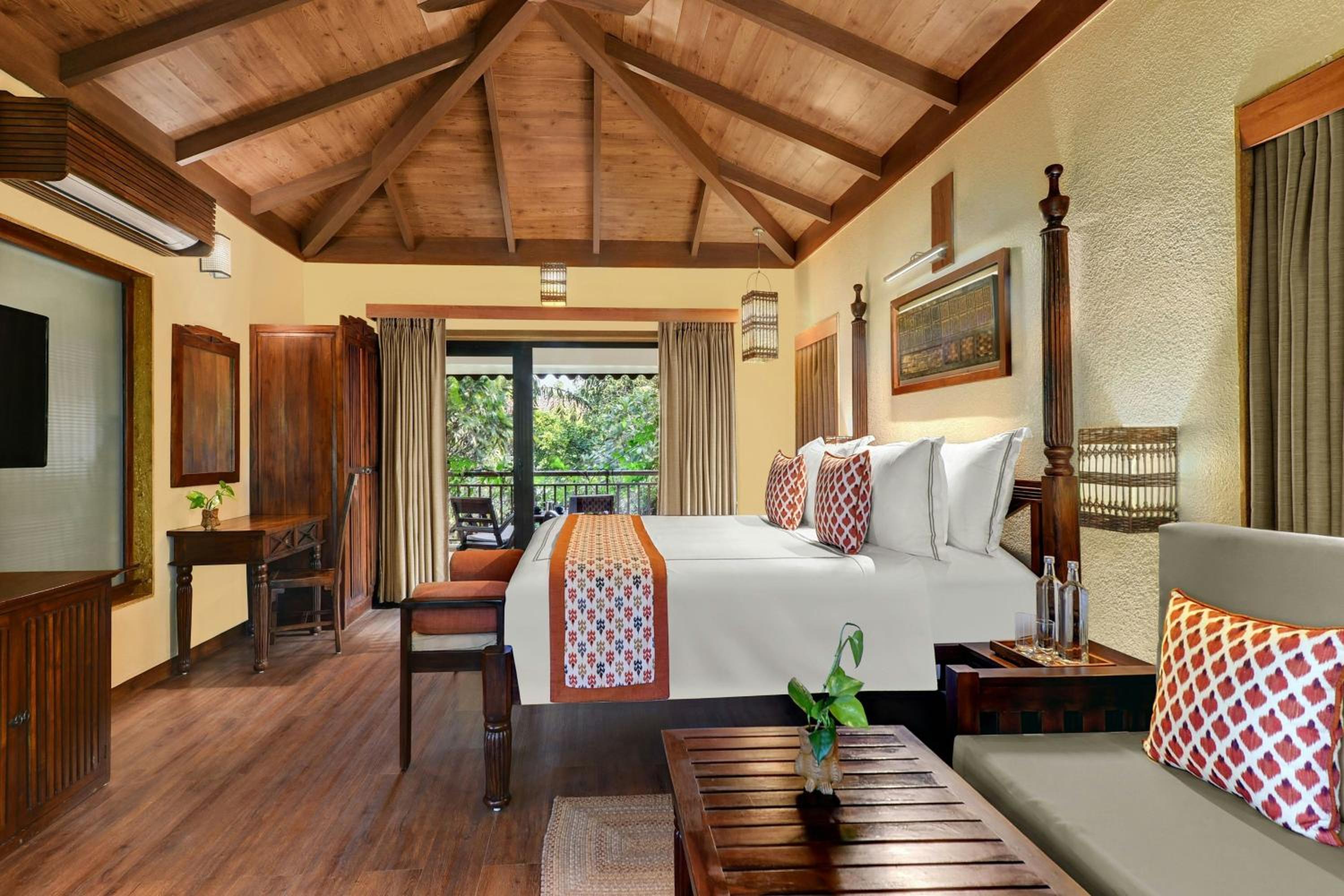 Two-Bedroom Fern Classic Premium Suite with Garden View