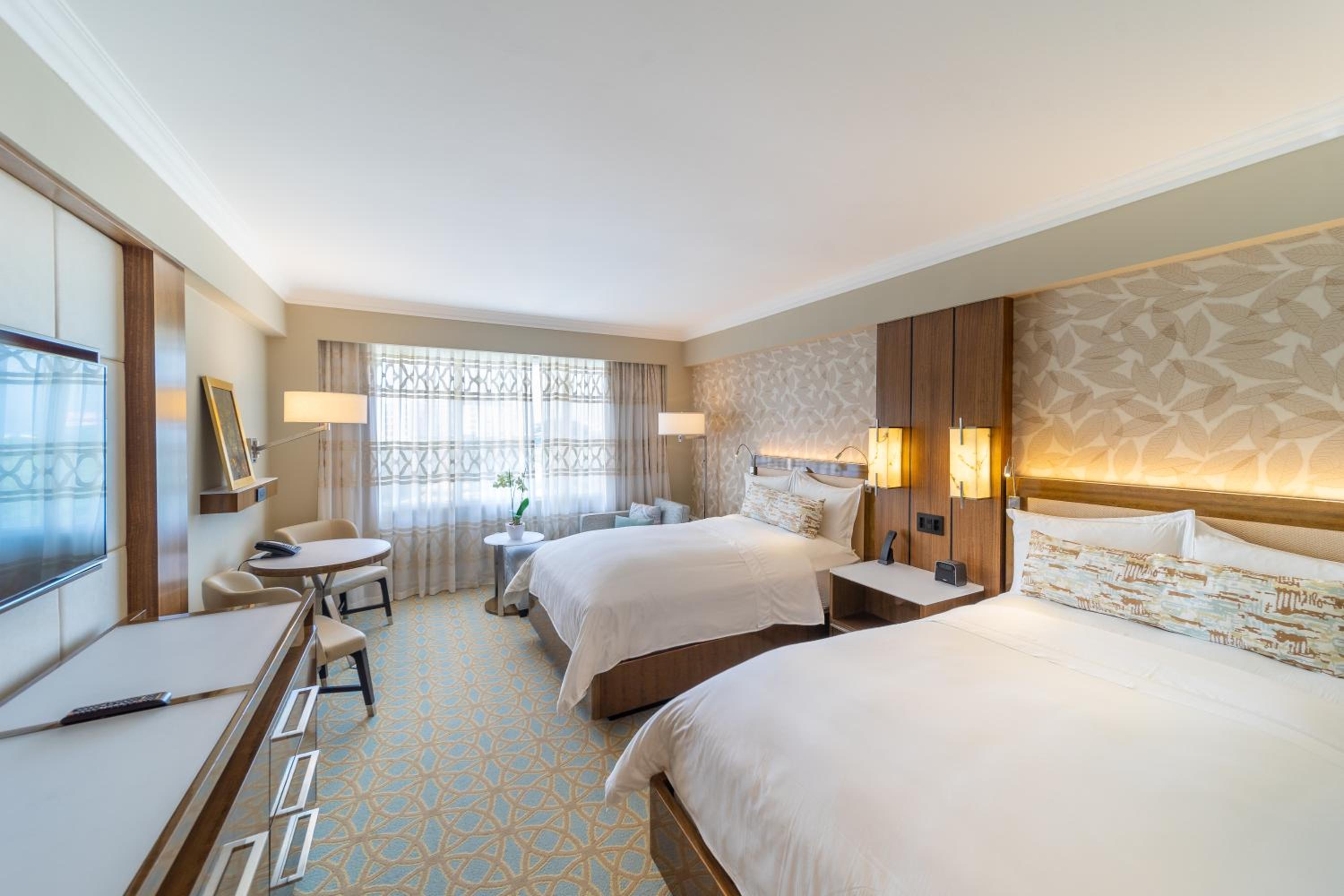 Classic Double Room with Two Double Beds - Photo 1