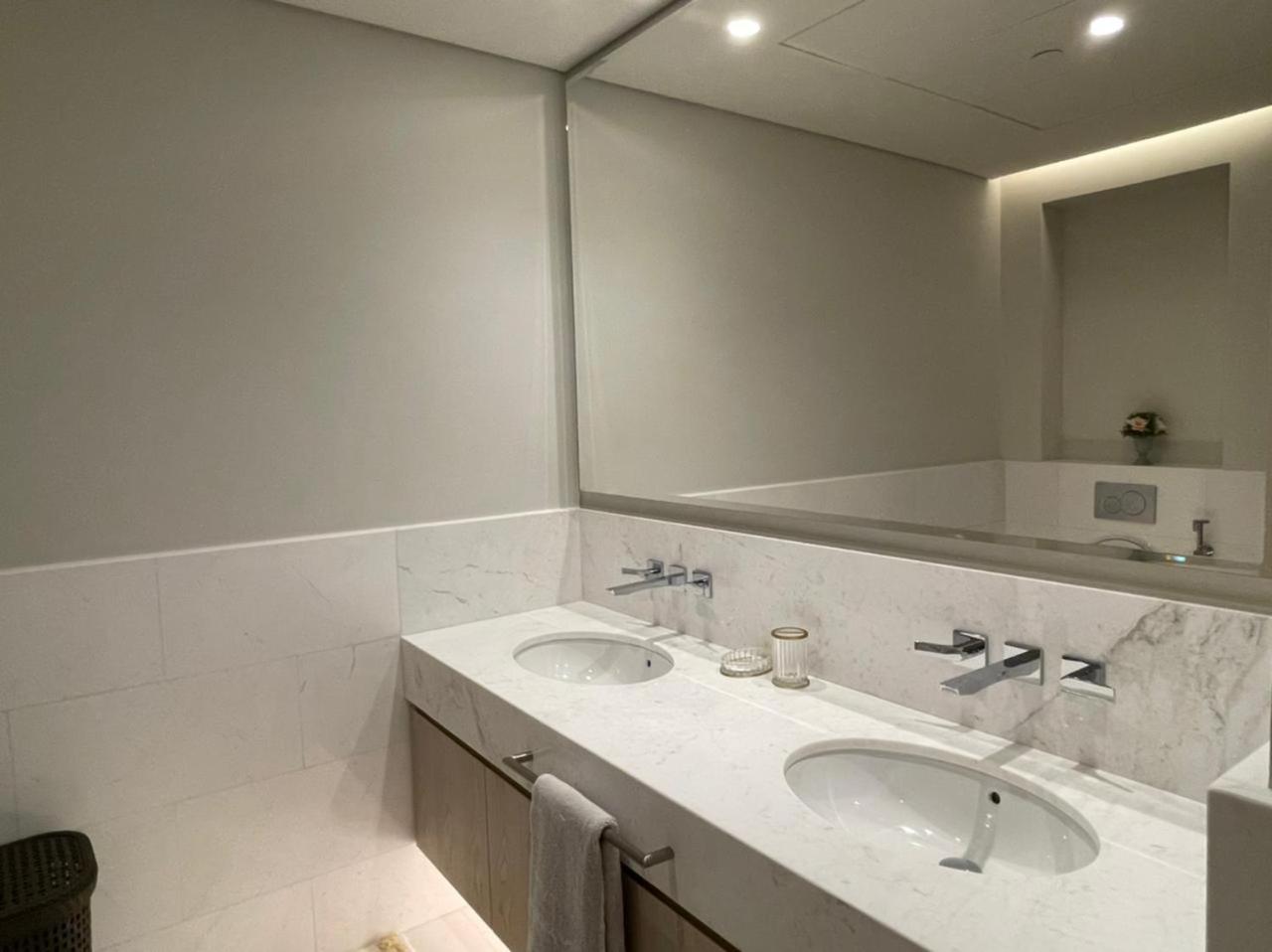 Studio Apartment photo 2