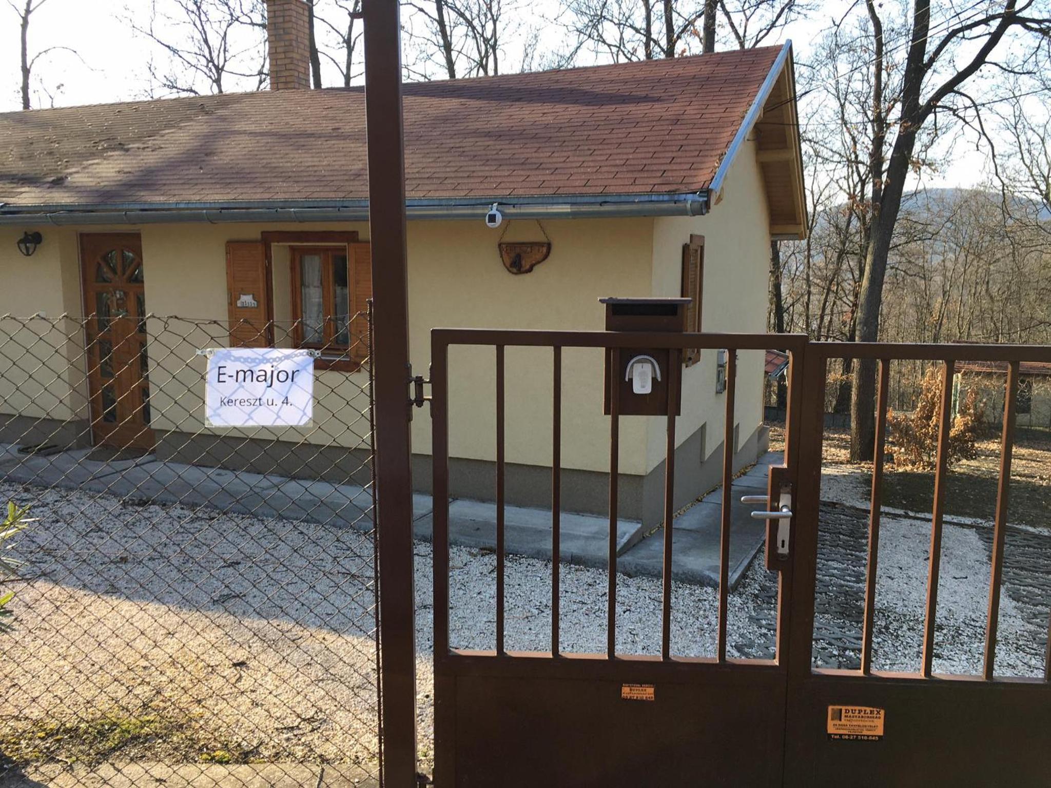 Two-Bedroom House - Photo 13