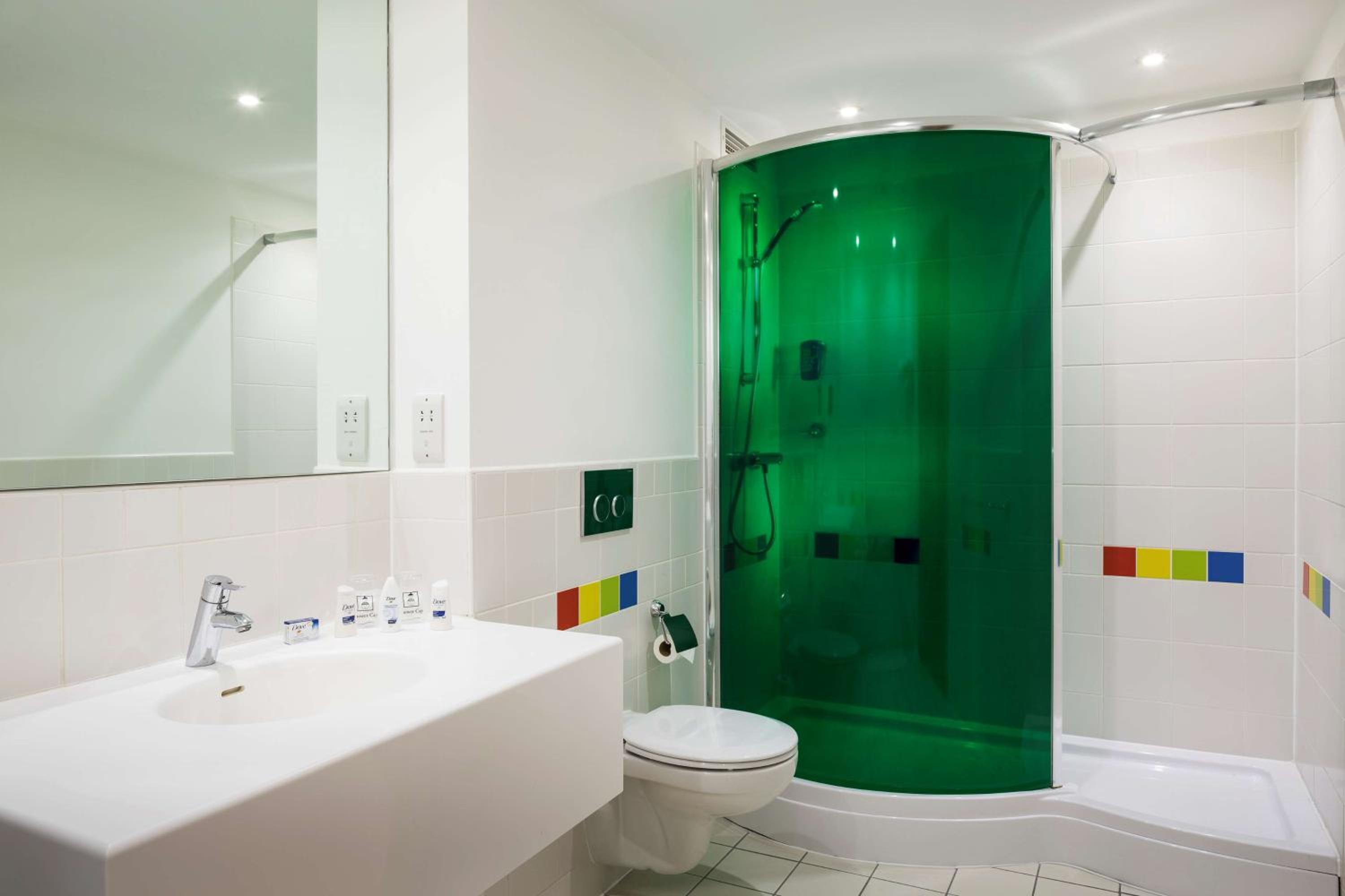 Net Zero One-Bedroom Suite - Photo 5