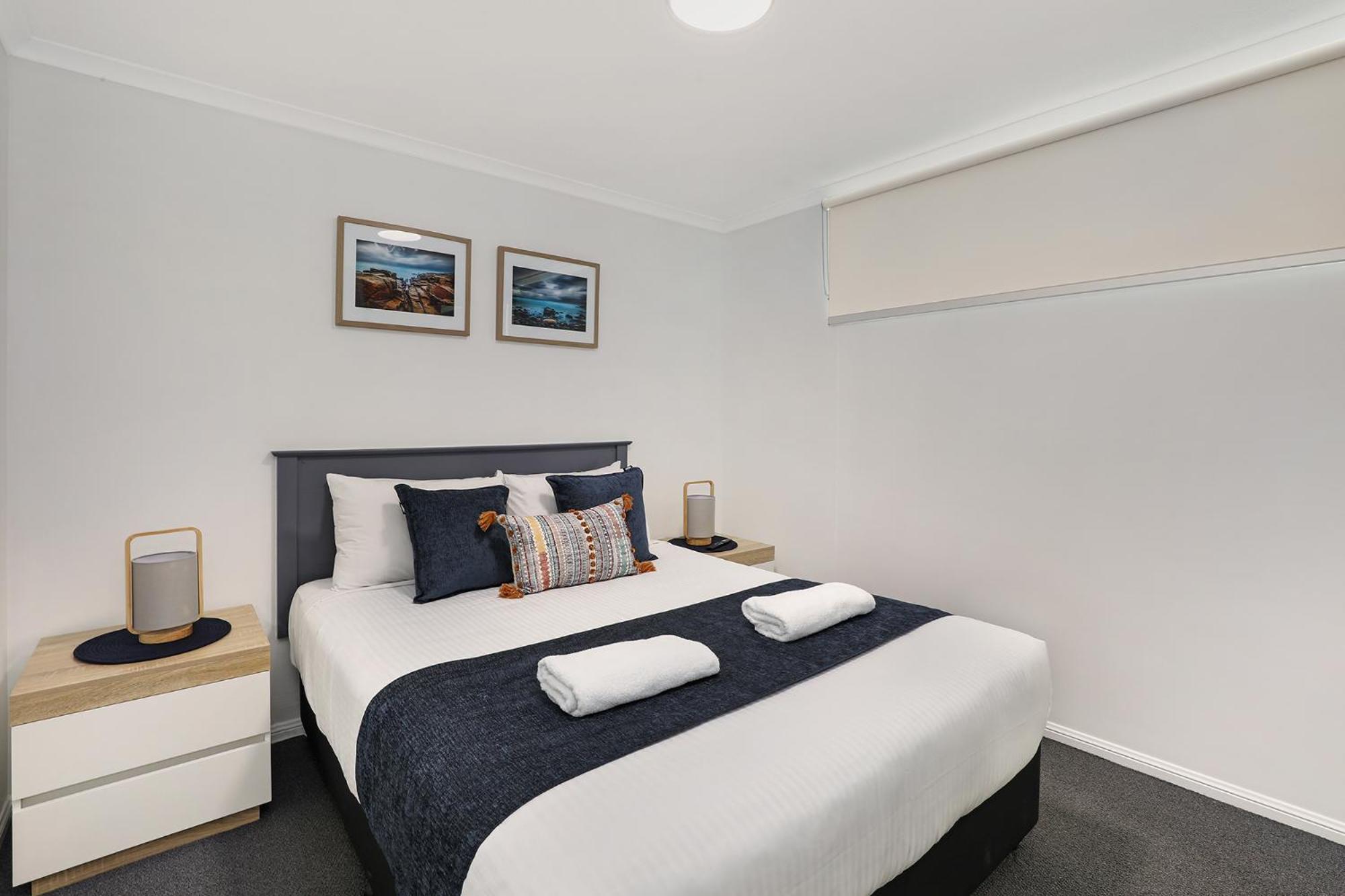 Superior One Bedroom Roof Top Apartment photo 1