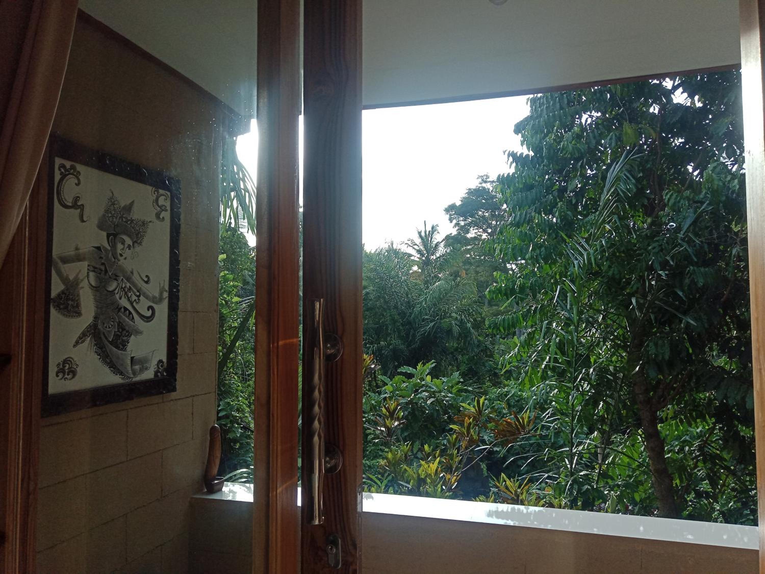Double Room with Balcony - Photo 3