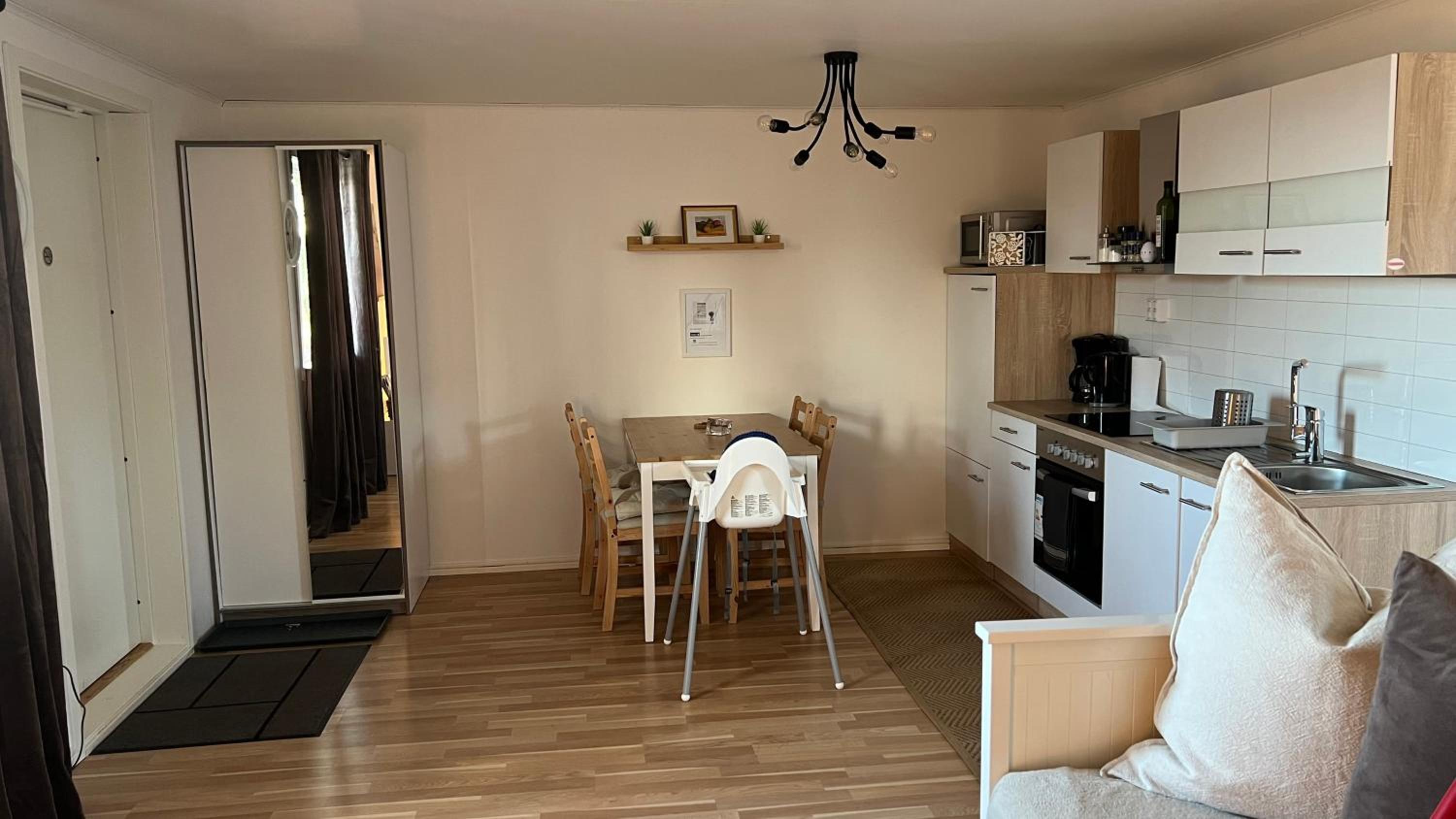 One-Bedroom House photo 3