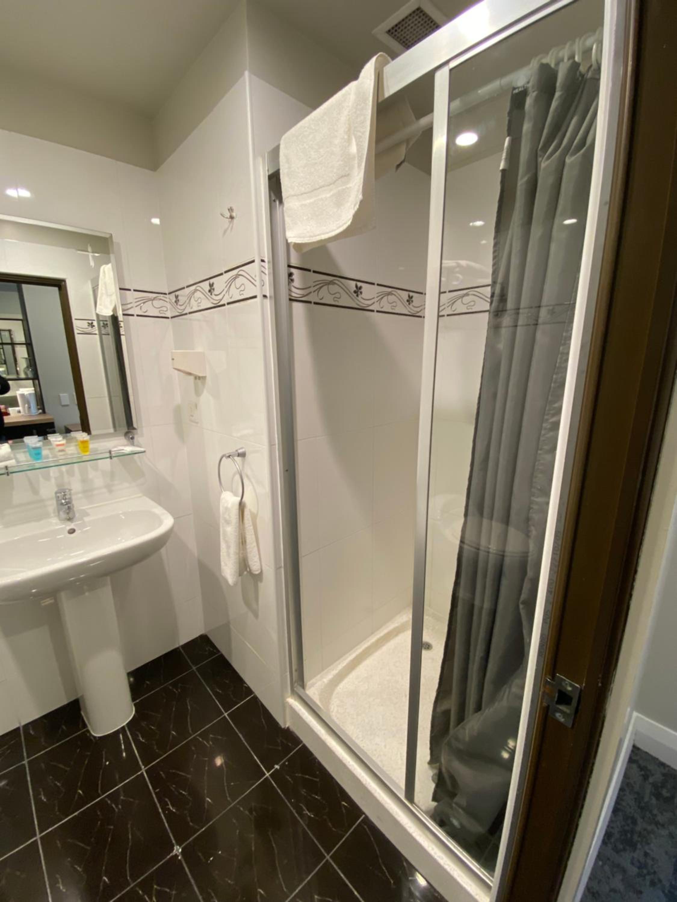 Deluxe Double Room - Photo 2