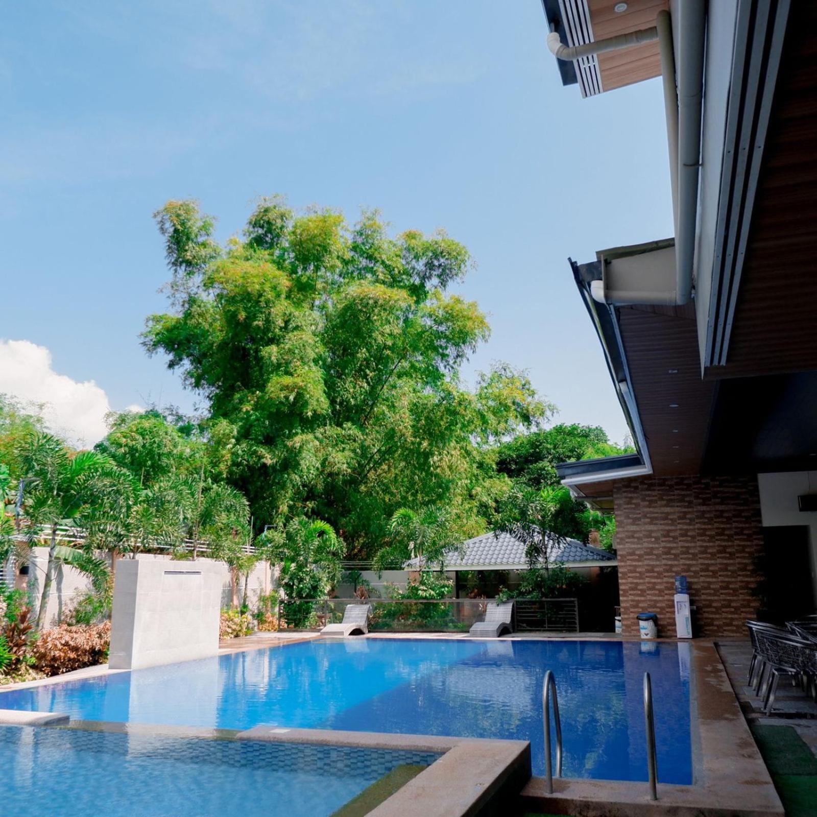 Villa with Private Pool - Photo 15