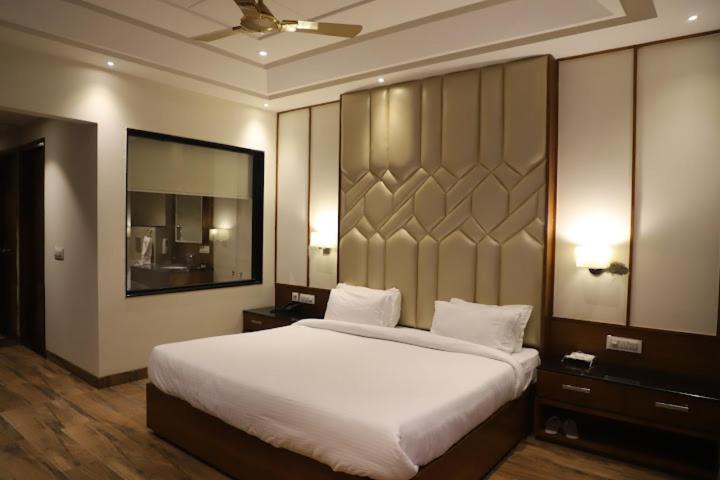 Executive Suite photo 3
