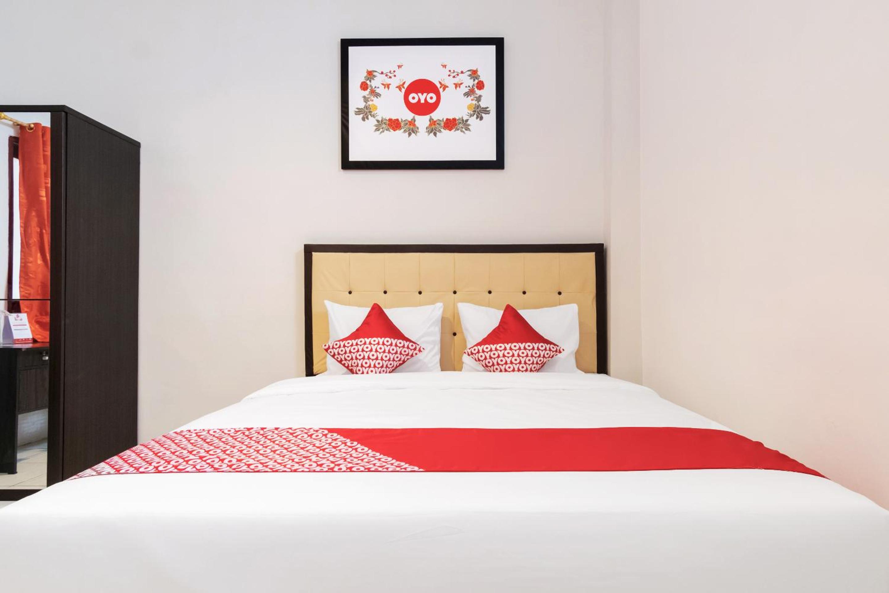 Deluxe Double Room - Photo 7