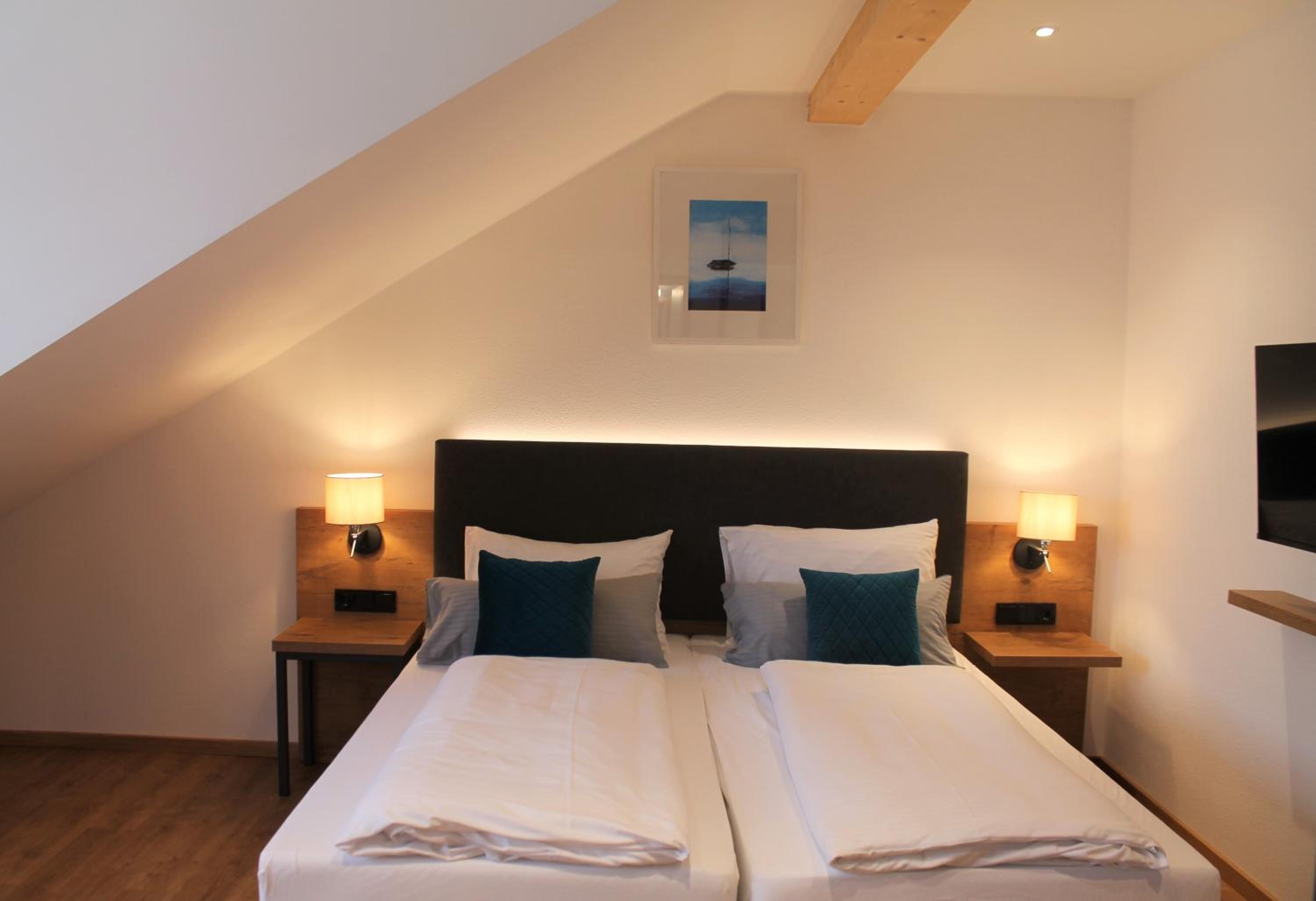 Double Room - Photo 1