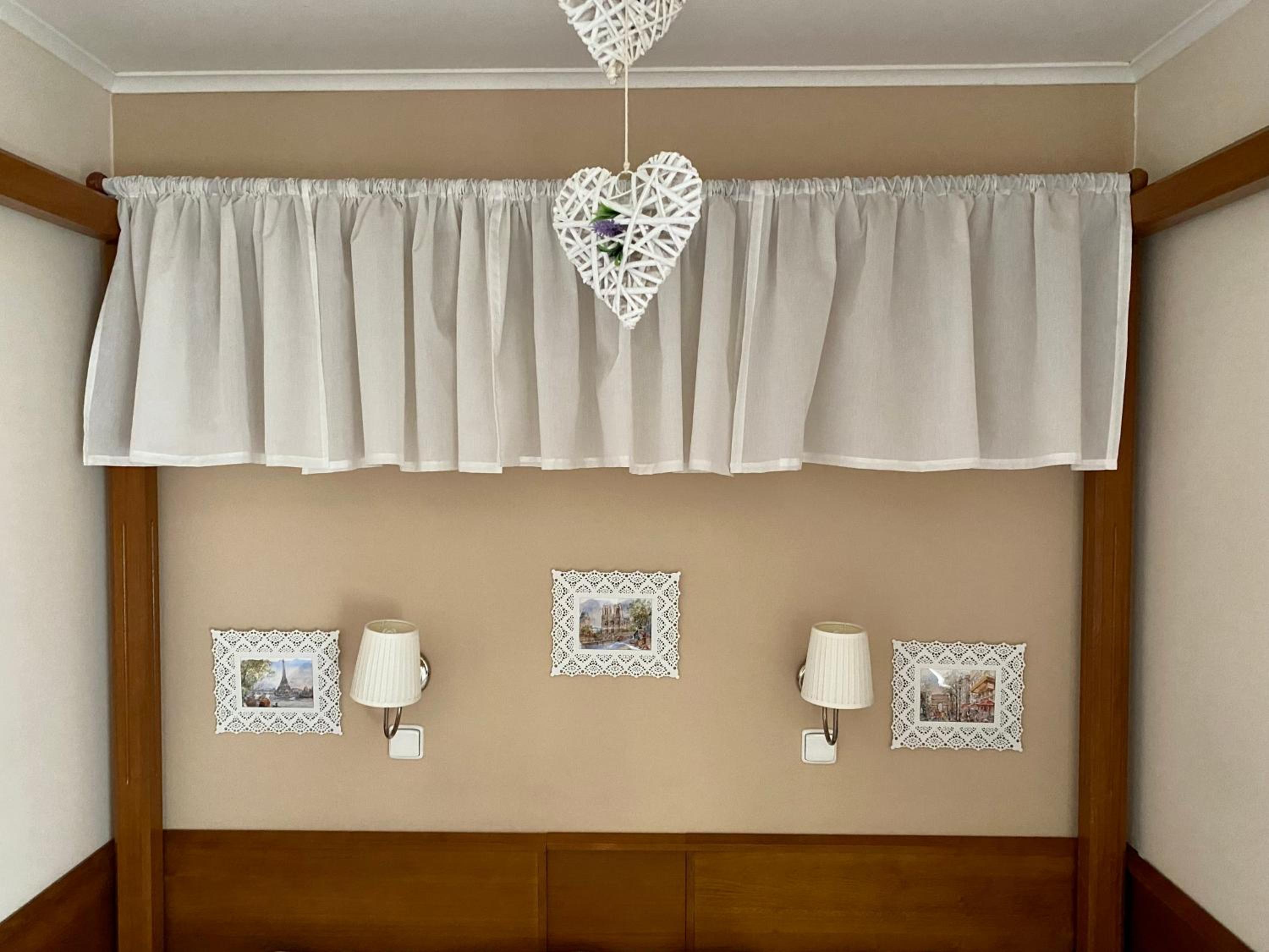 King Room with Whirlpool - Photo 14