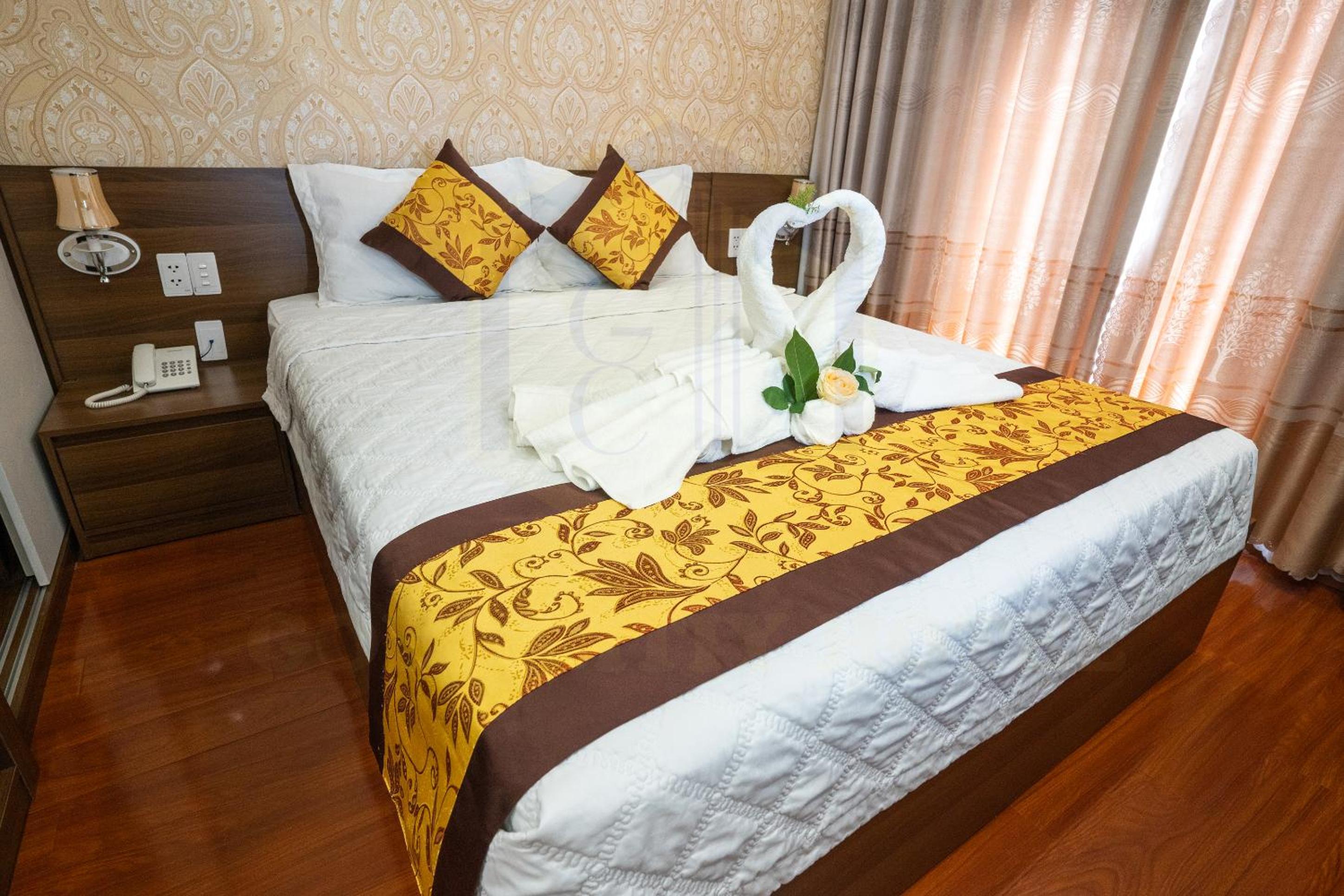 Double Room with Balcony (2 Adults + 1 Child)